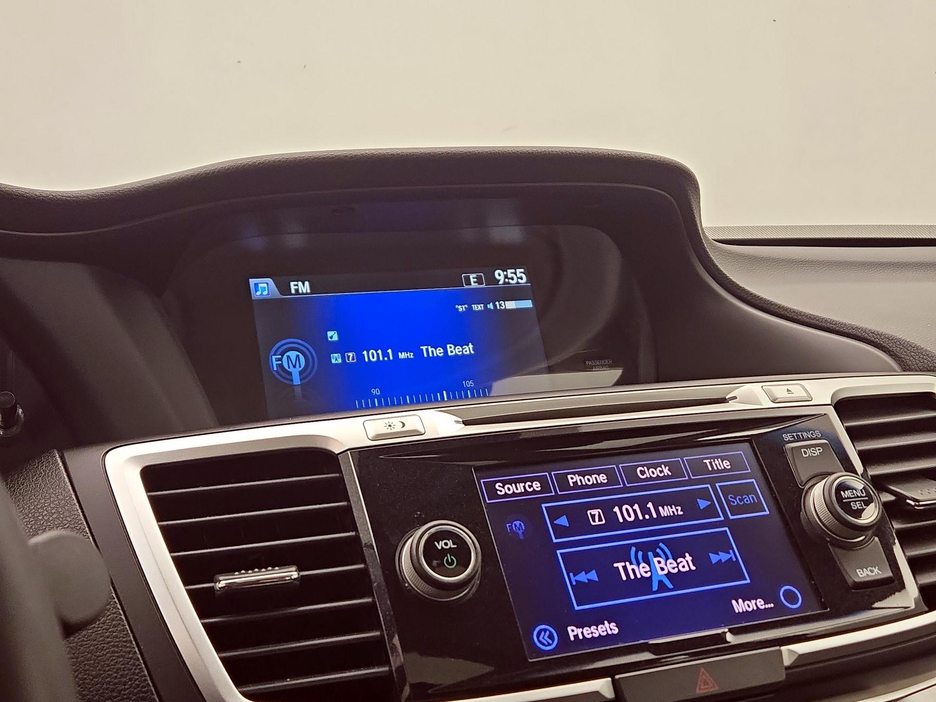 Thumbnail: 2015 Honda Accord - 15
