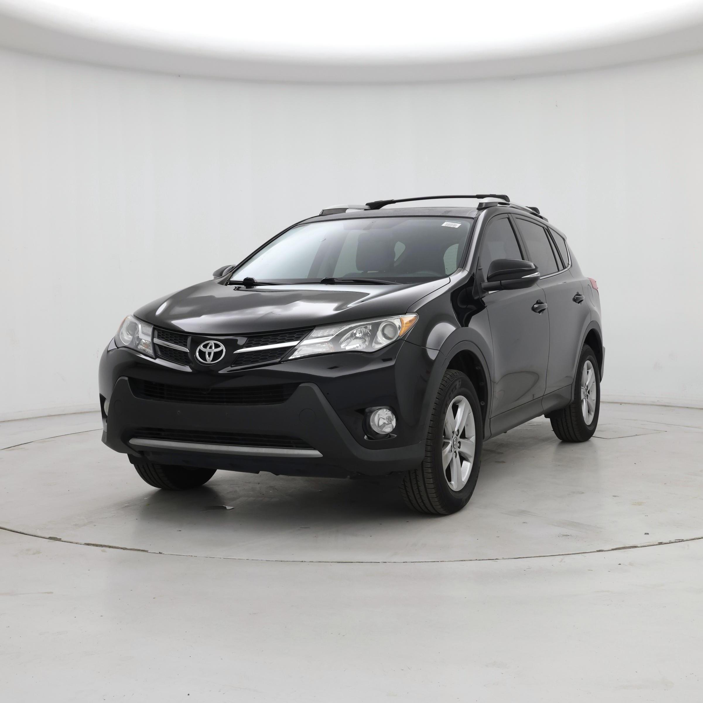 Thumbnail: 2015 Toyota RAV4 - 4