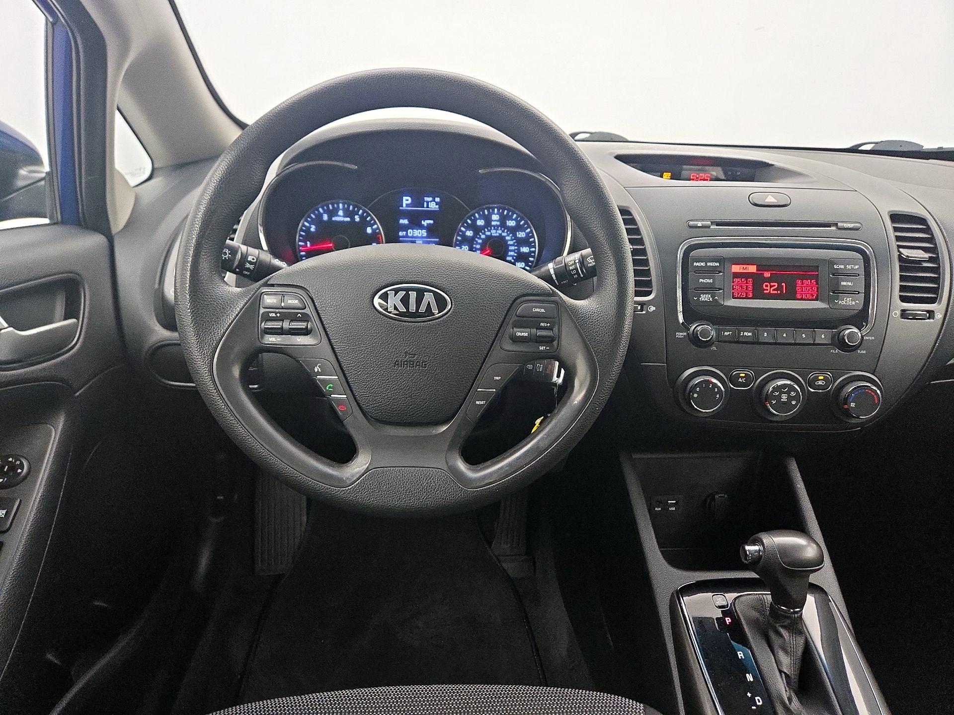 Thumbnail: 2018 Kia Forte - 10