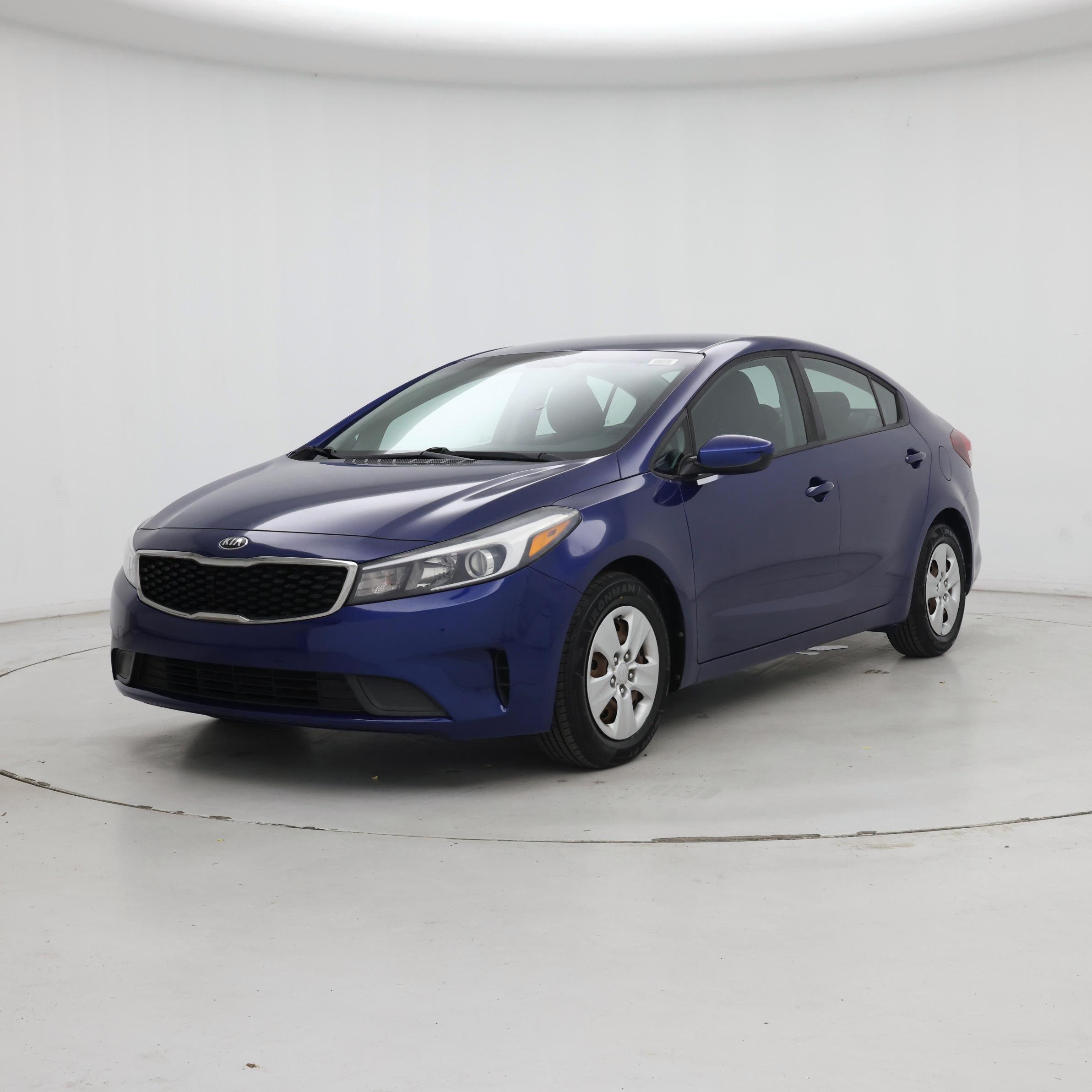 Thumbnail: 2018 Kia Forte - 4
