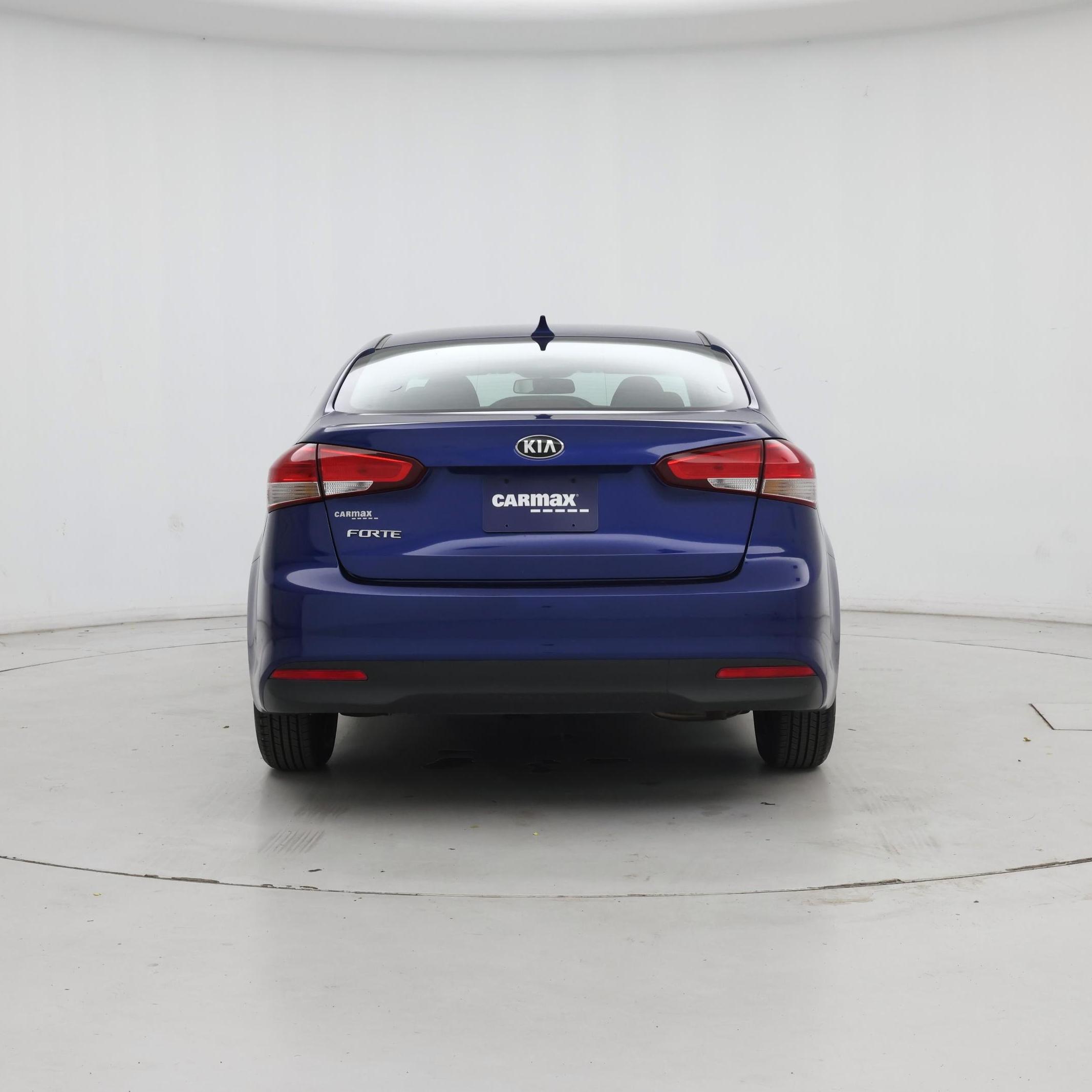 Thumbnail: 2018 Kia Forte - 6
