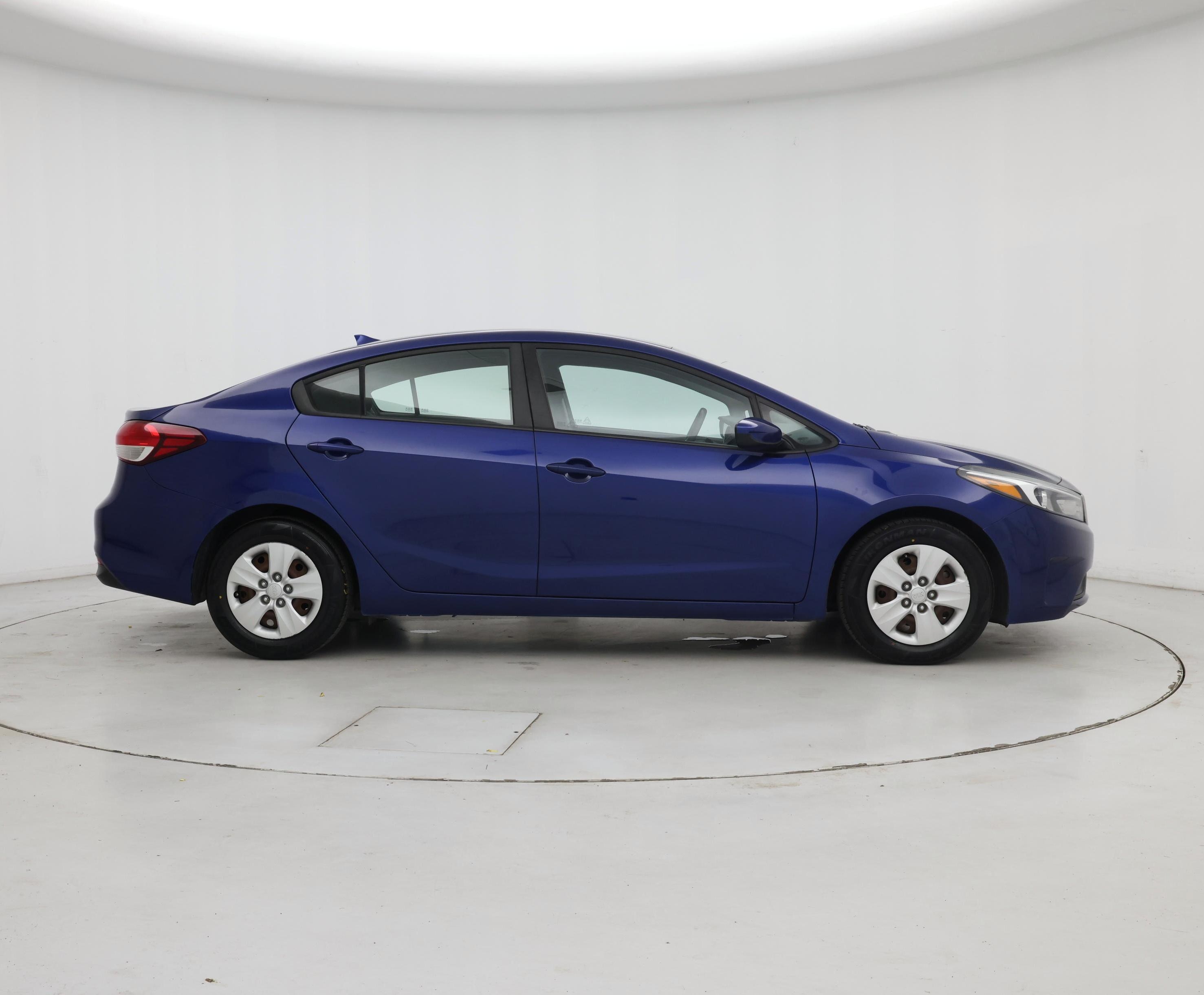 Thumbnail: 2018 Kia Forte - 7