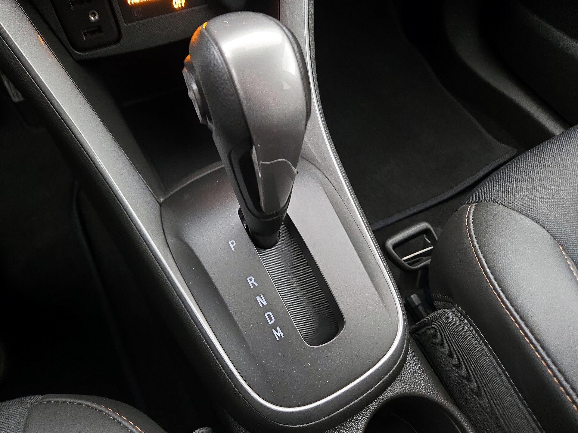 Thumbnail: 2022 Chevrolet Trax - 17