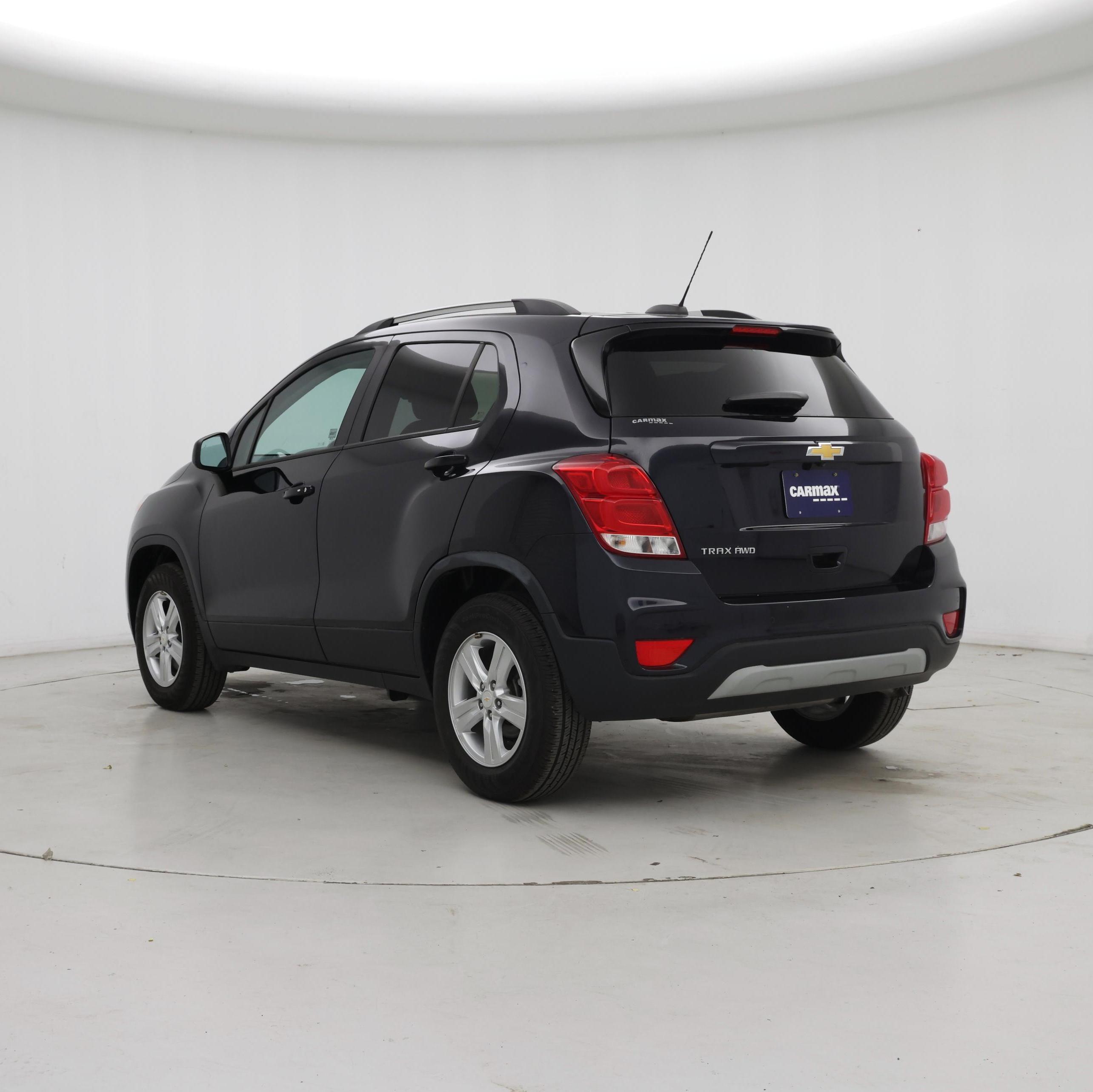 Thumbnail: 2022 Chevrolet Trax - 2