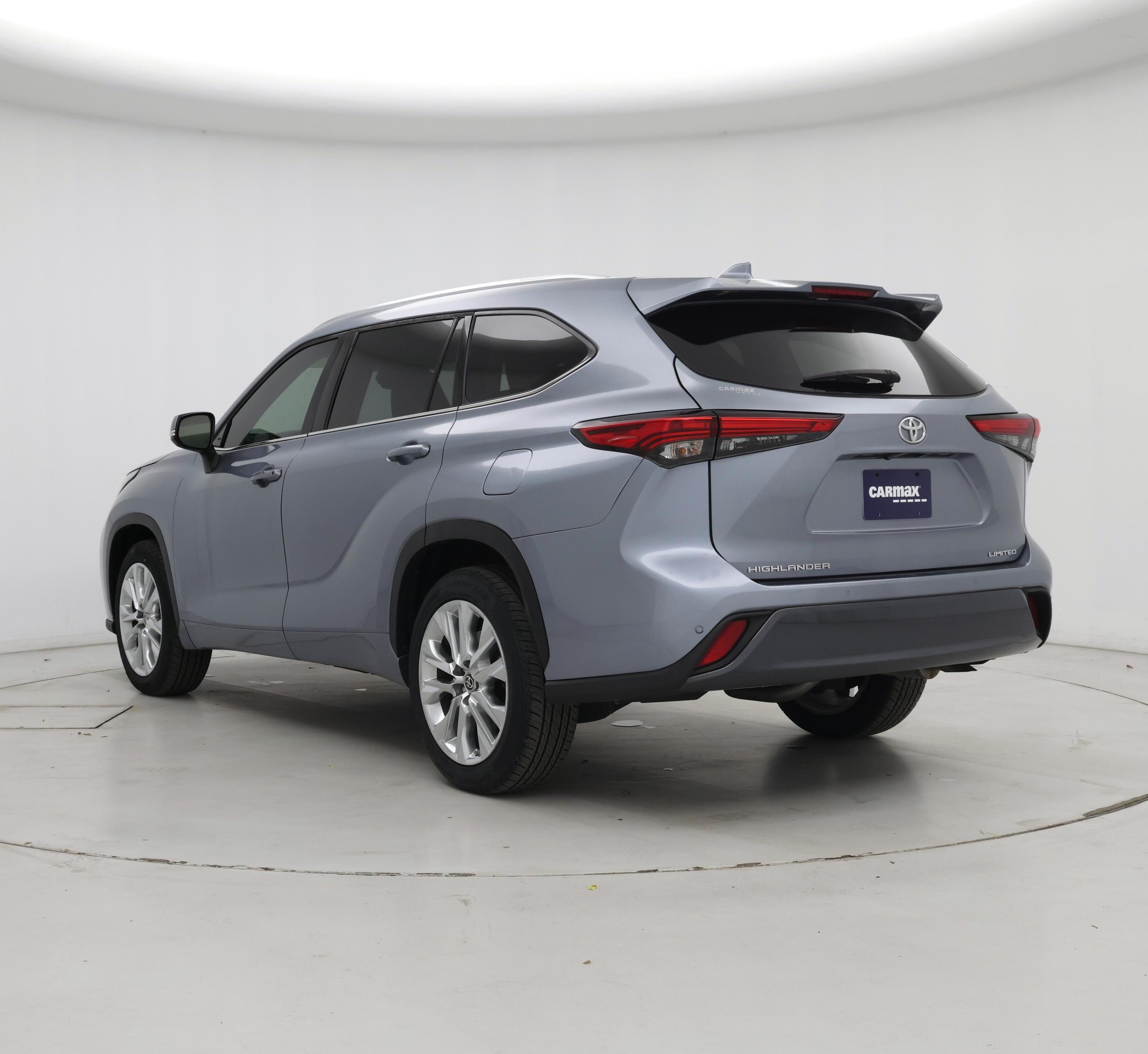 Thumbnail: 2021 Toyota Highlander - 2