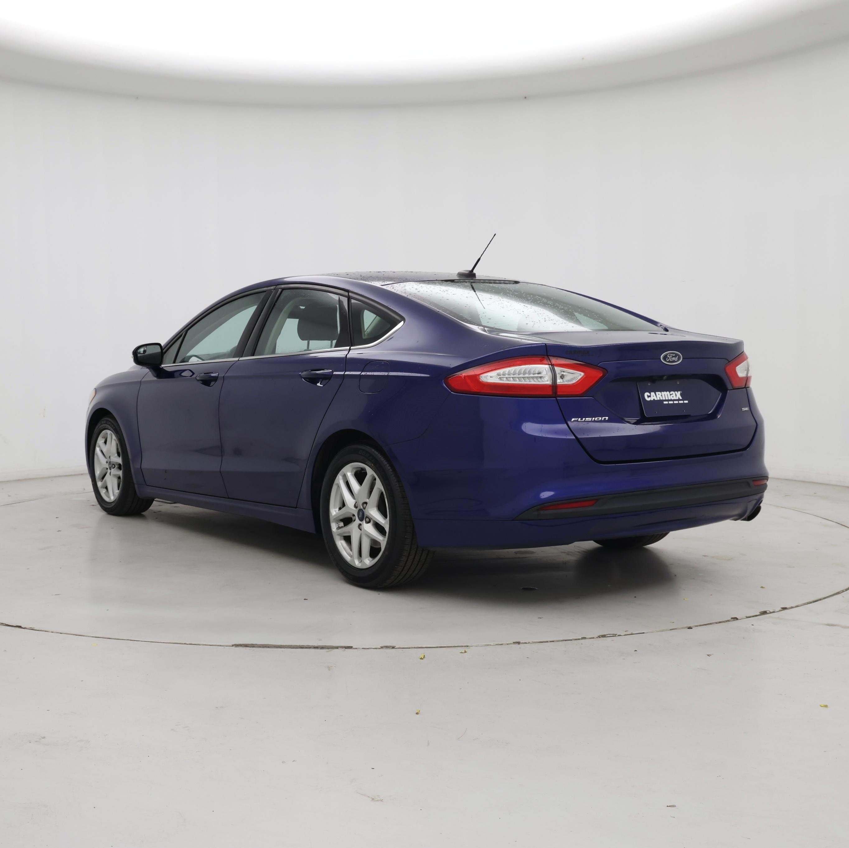 Thumbnail: 2016 Ford Fusion - 2