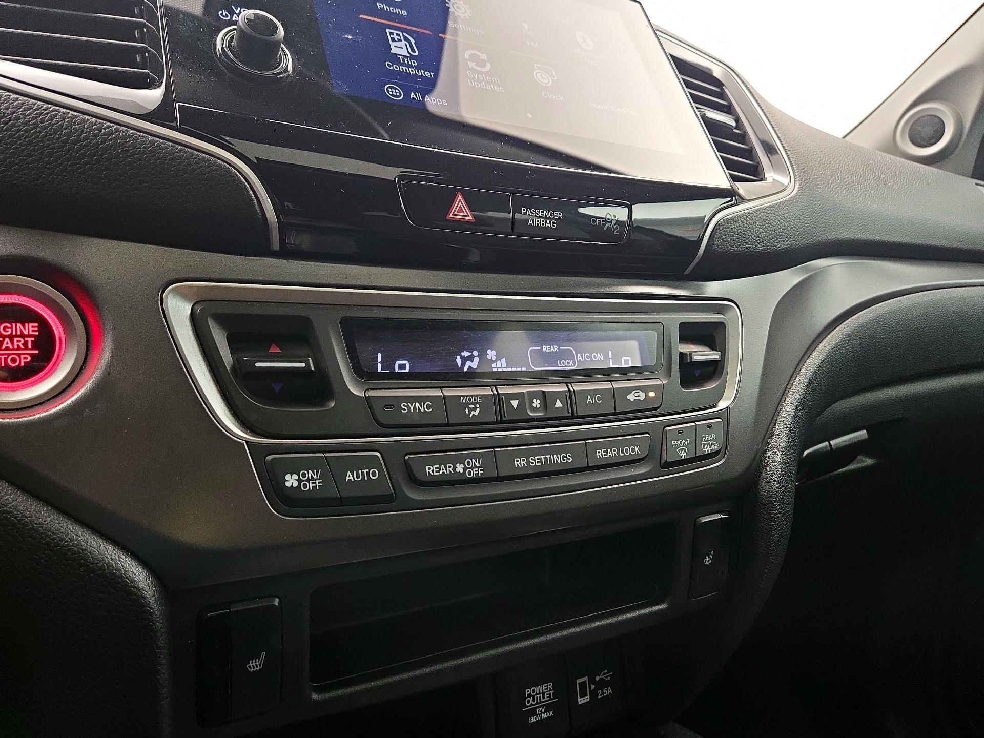 Thumbnail: 2022 Honda Pilot - 16