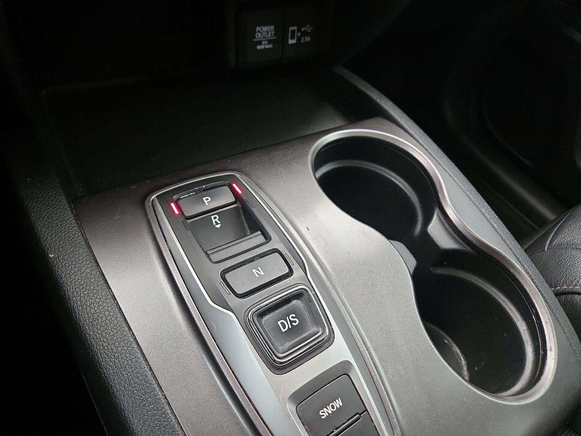 Thumbnail: 2022 Honda Pilot - 17