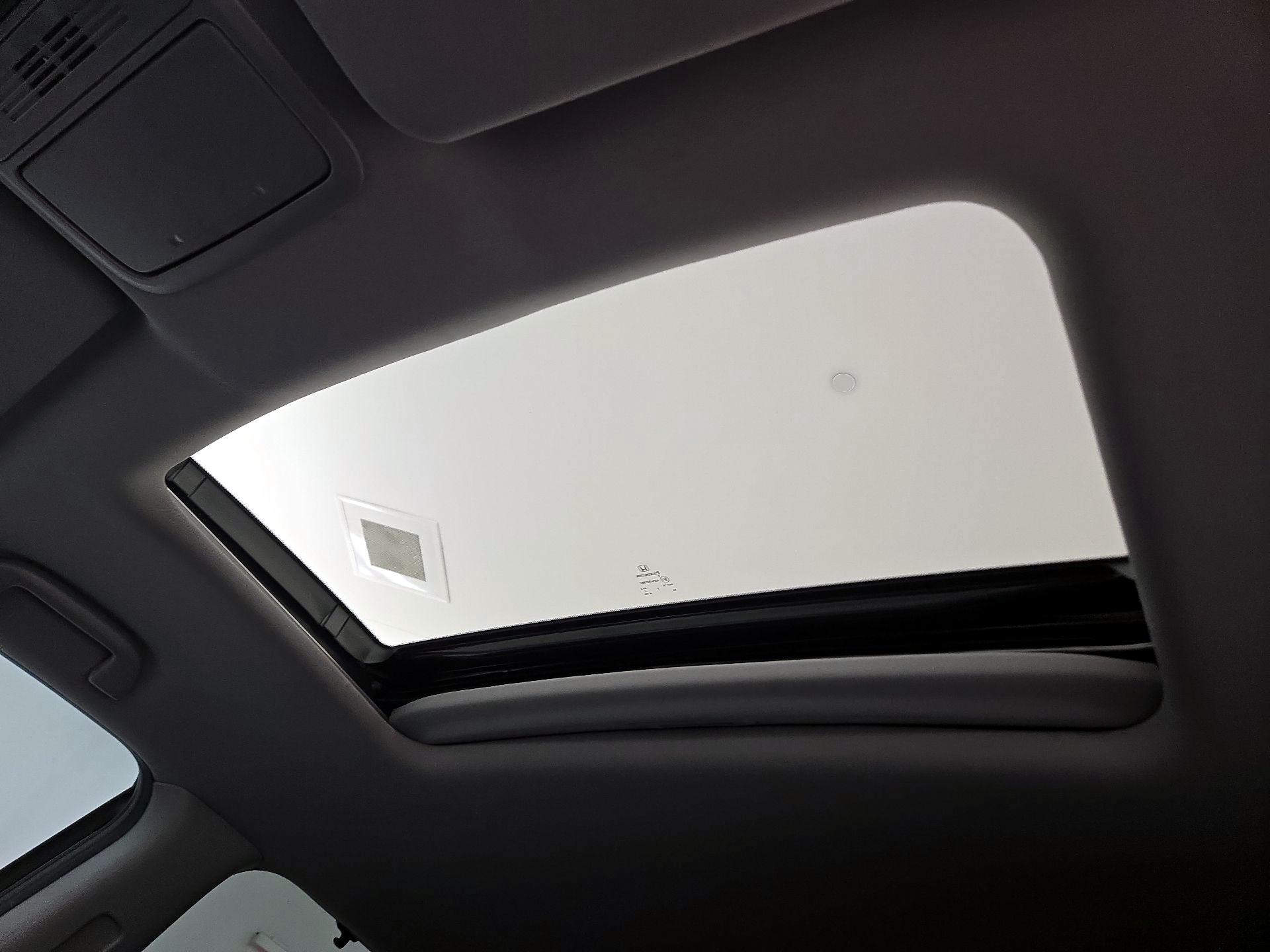 Thumbnail: 2022 Honda Pilot - 19