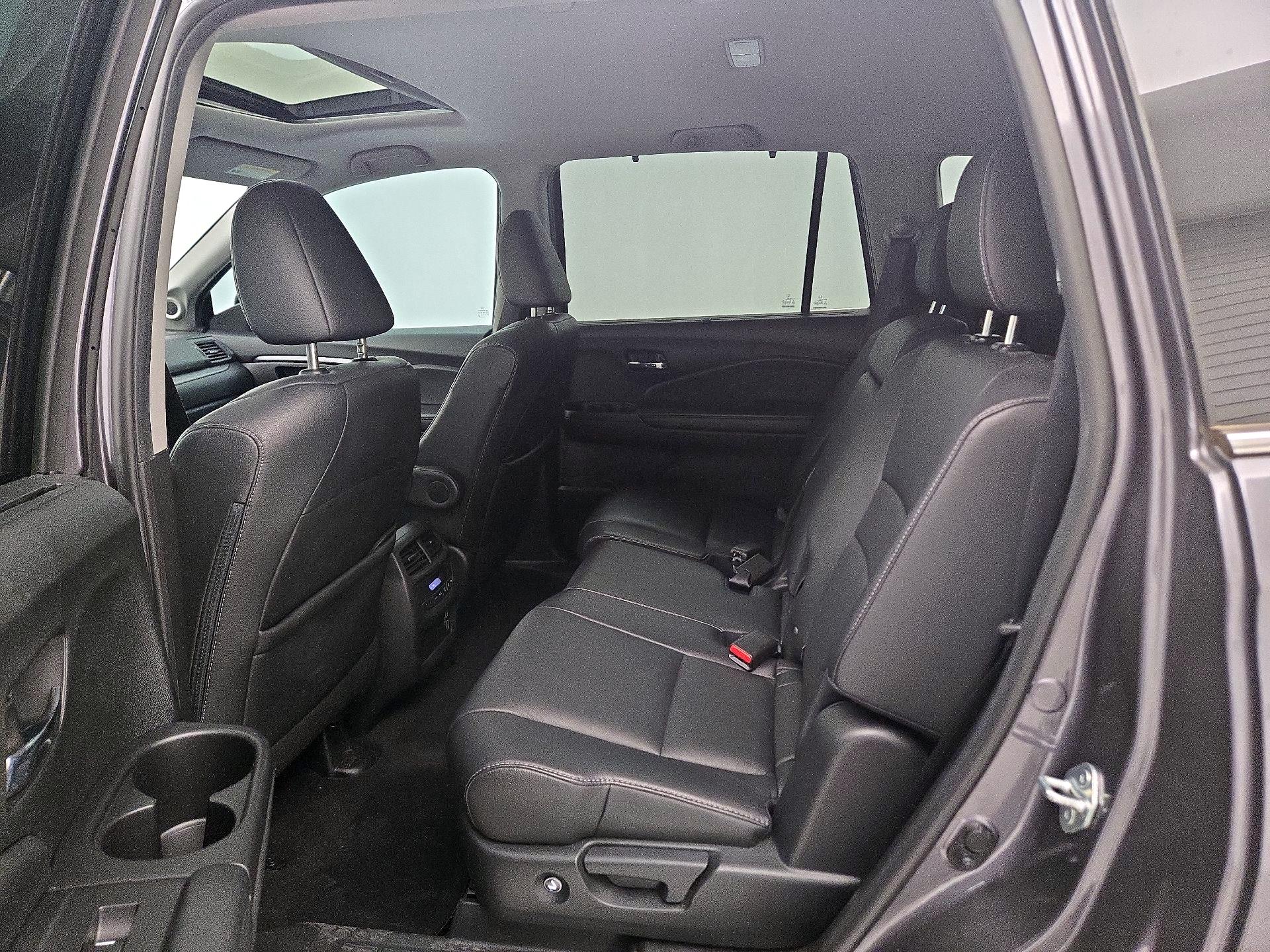 Thumbnail: 2022 Honda Pilot - 20