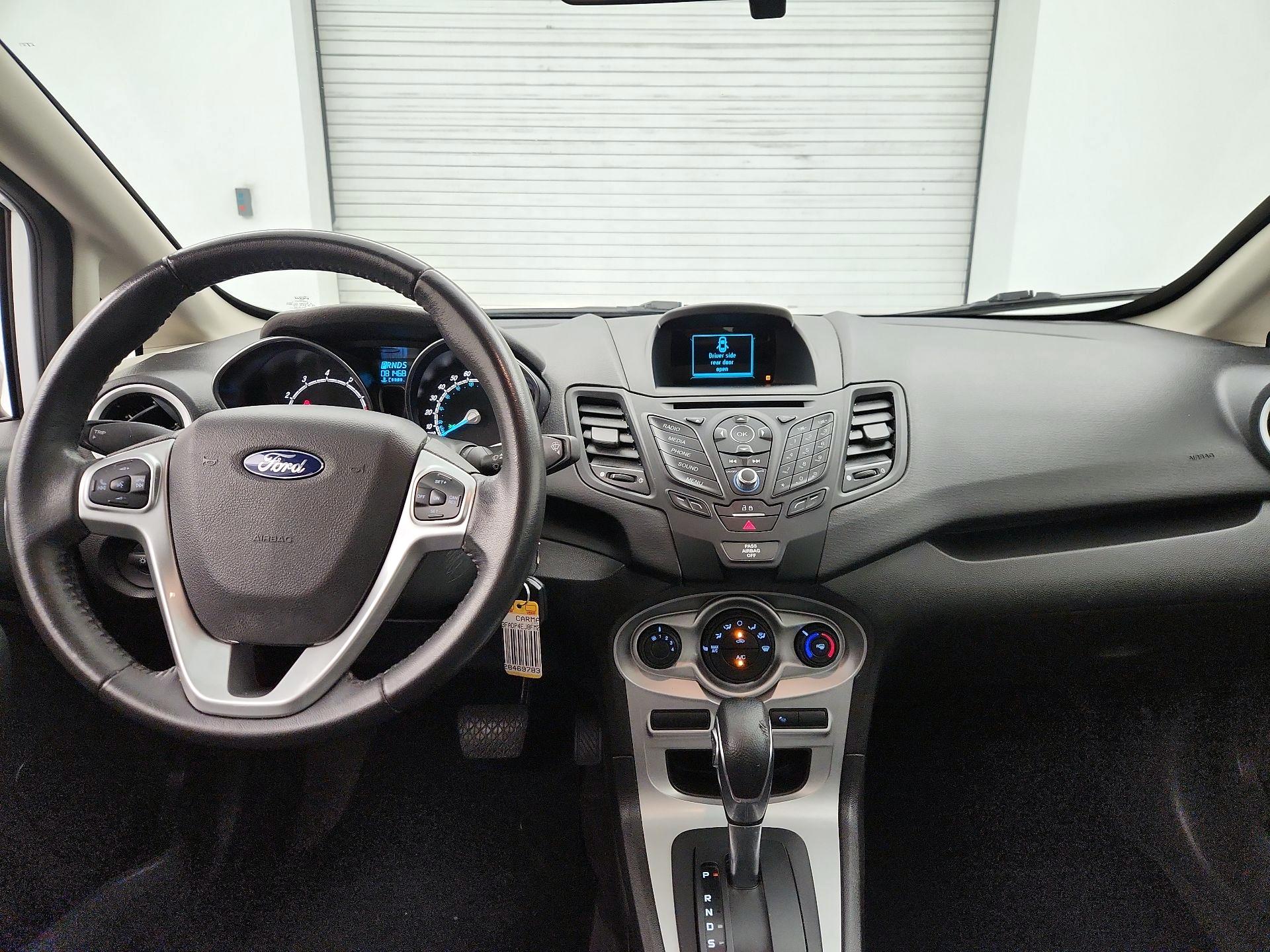 Thumbnail: 2015 Ford Fiesta - 9