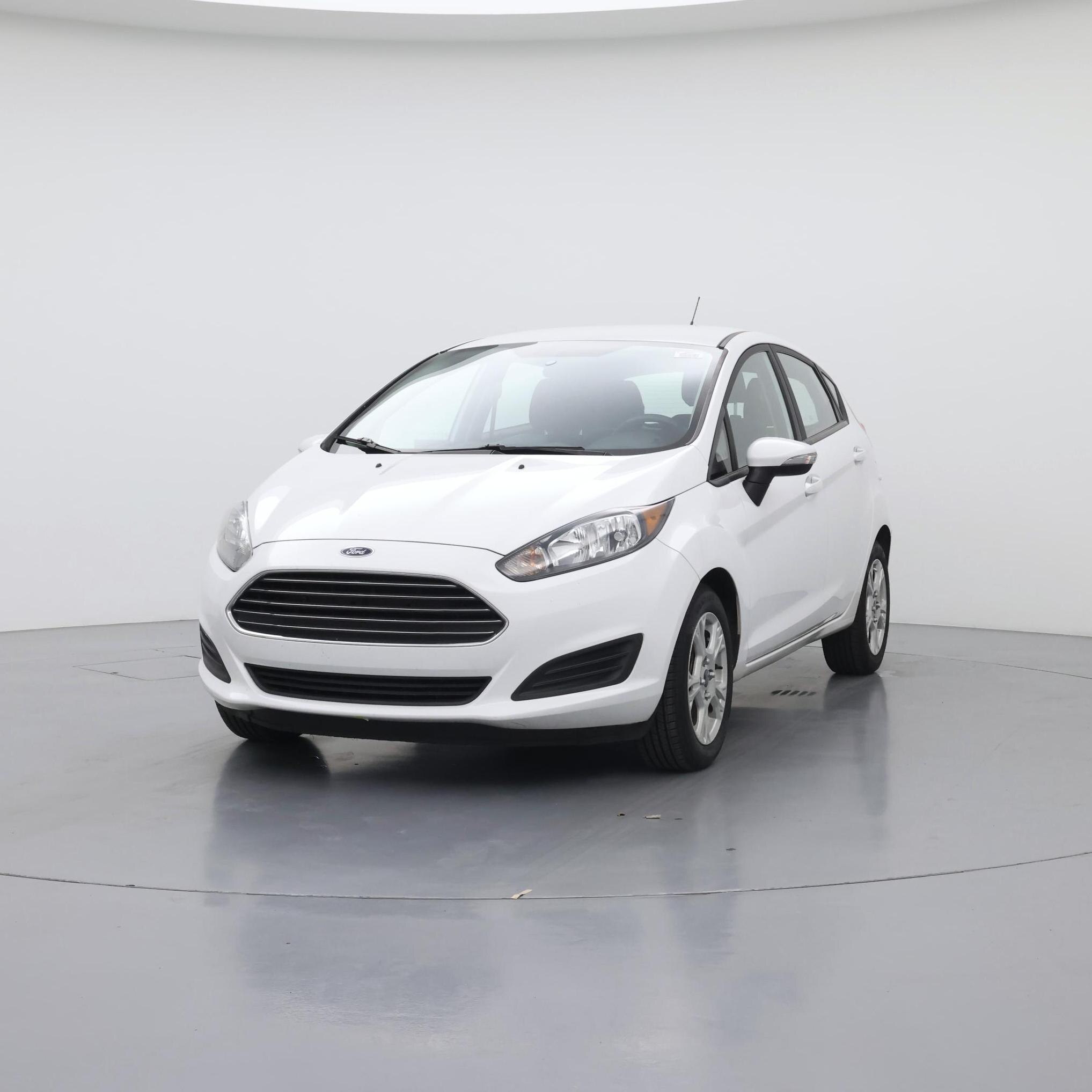 Thumbnail: 2015 Ford Fiesta - 4
