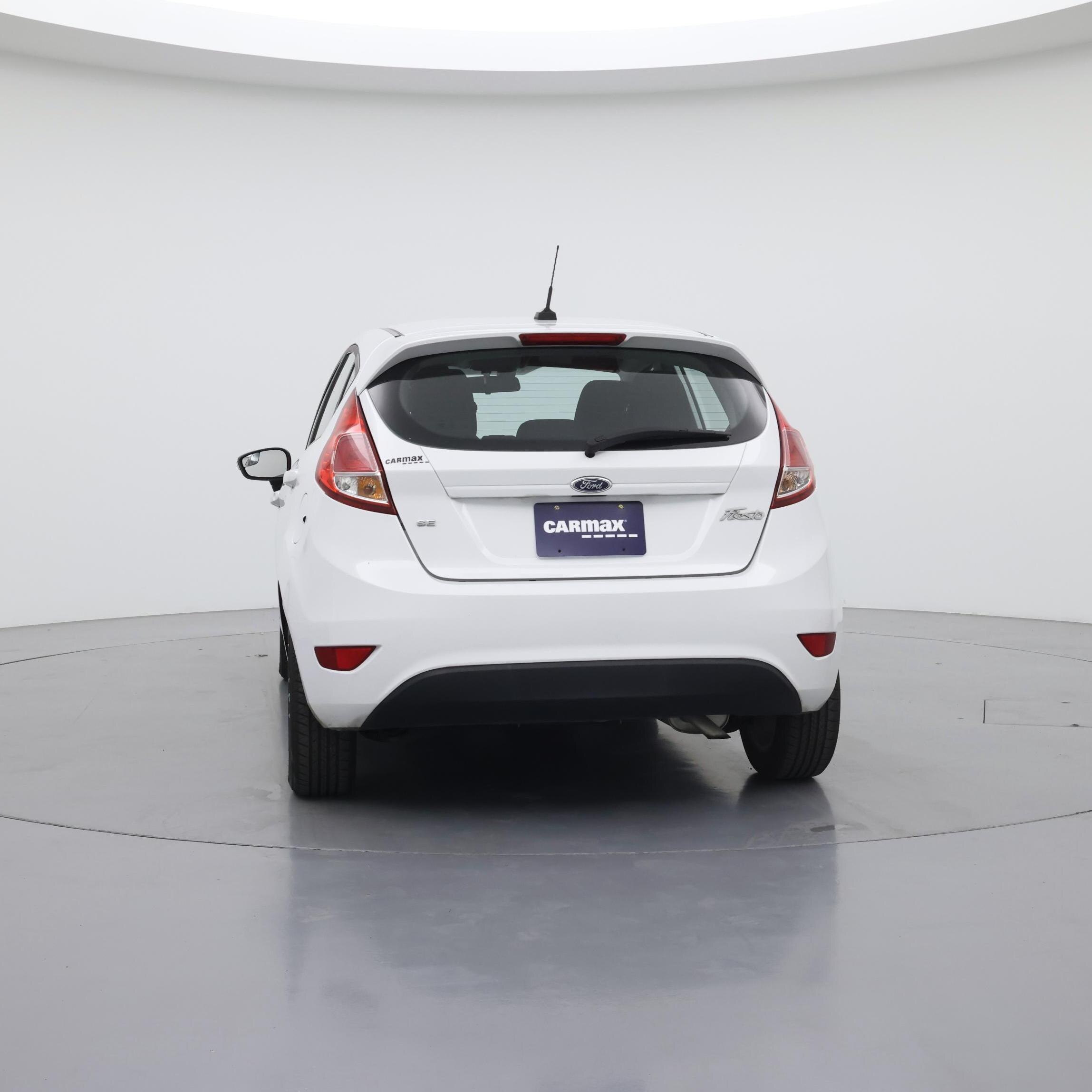 Thumbnail: 2015 Ford Fiesta - 6
