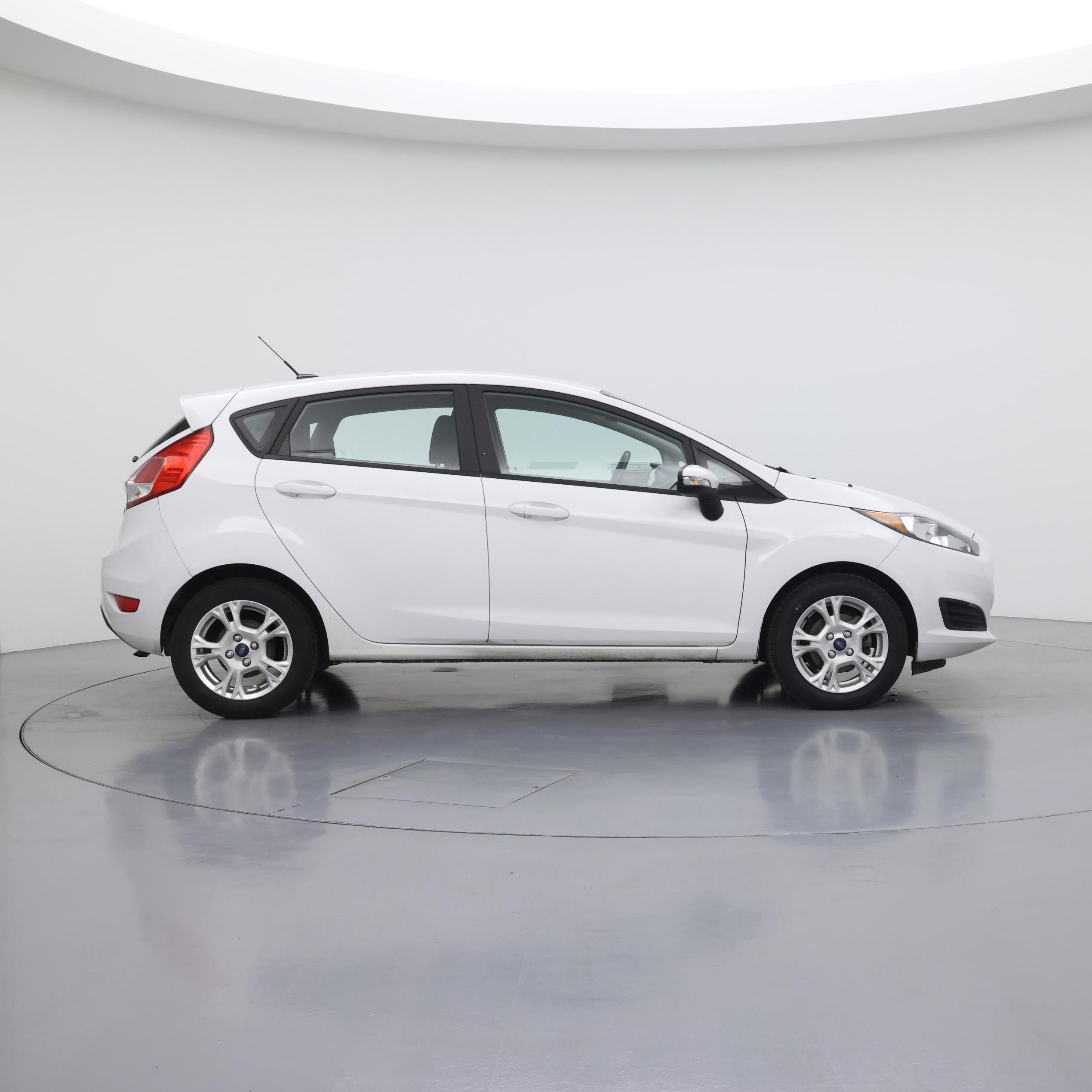 Thumbnail: 2015 Ford Fiesta - 7