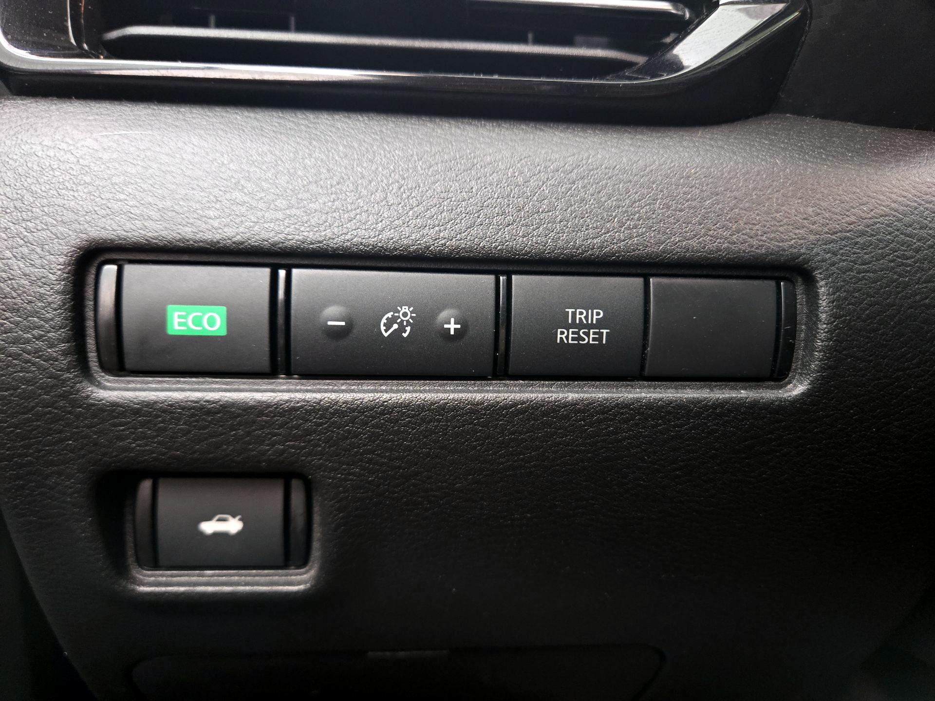 Thumbnail: 2020 Nissan Sentra - 13