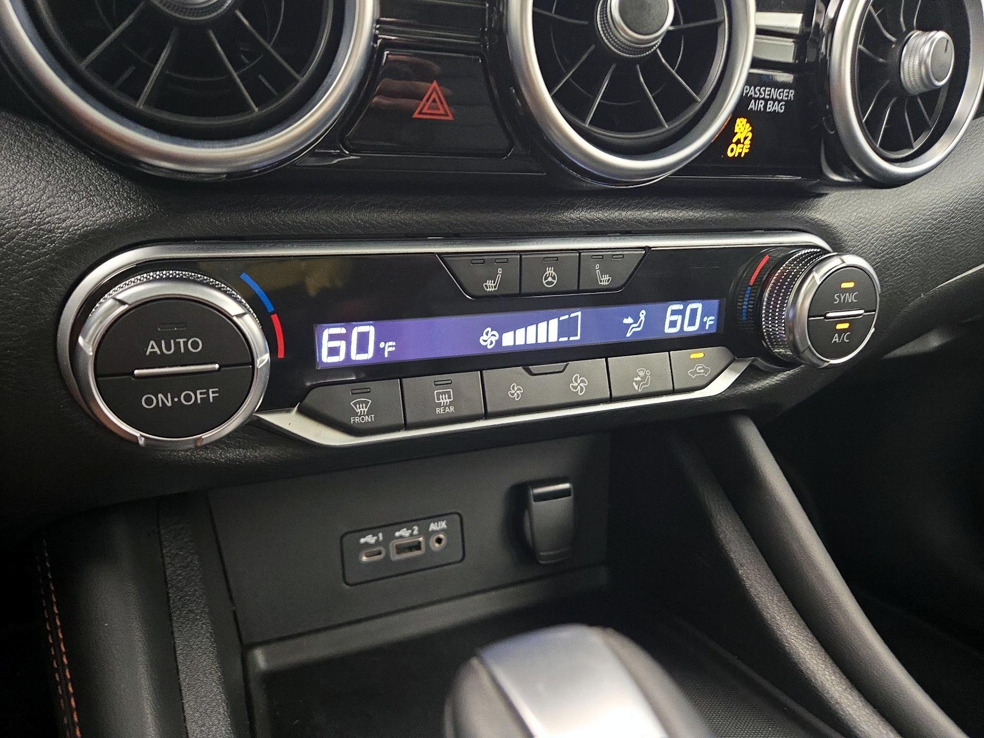 Thumbnail: 2020 Nissan Sentra - 16