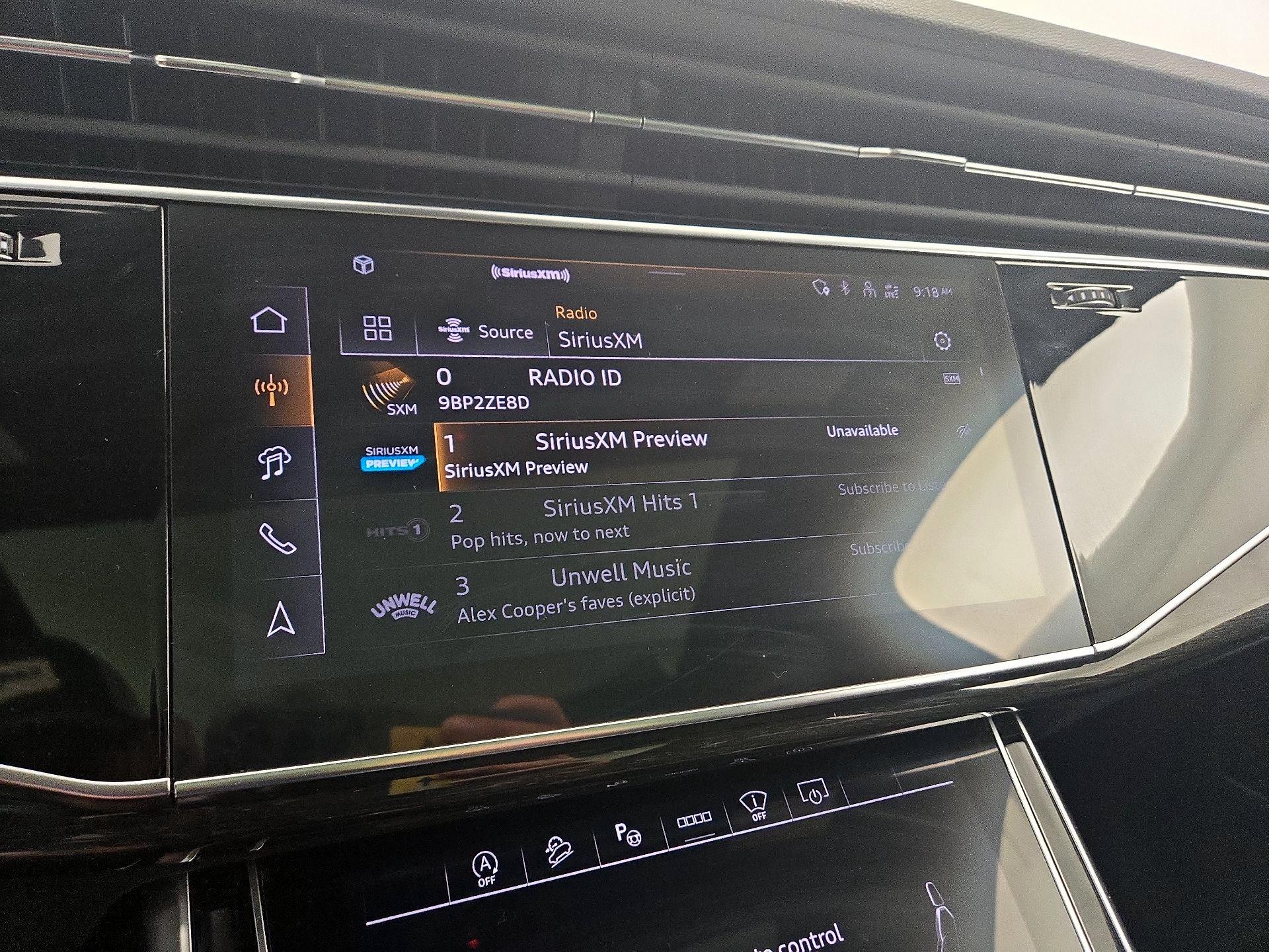 Thumbnail: 2025 Audi Q7 - 16