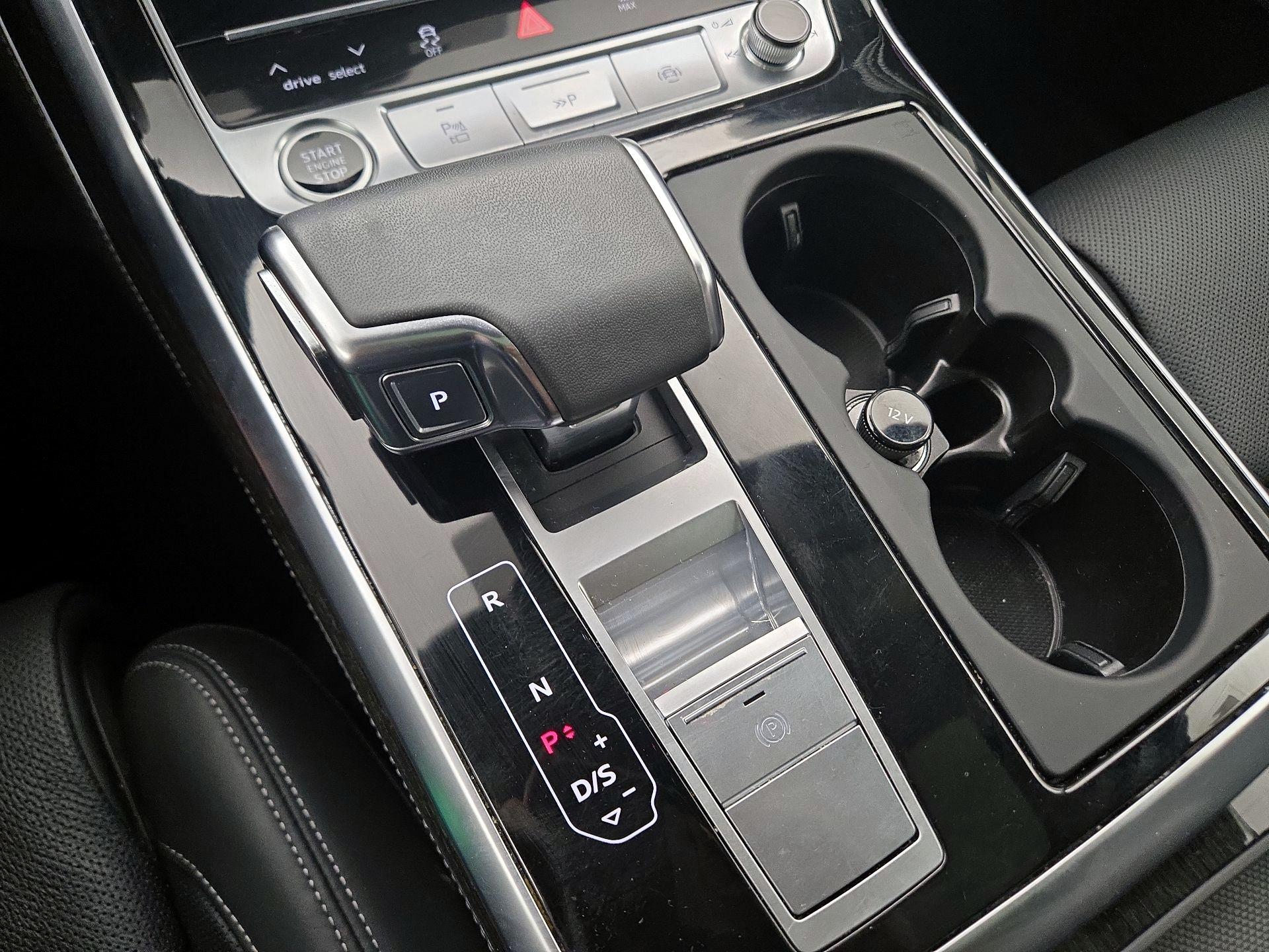 Thumbnail: 2025 Audi Q7 - 18