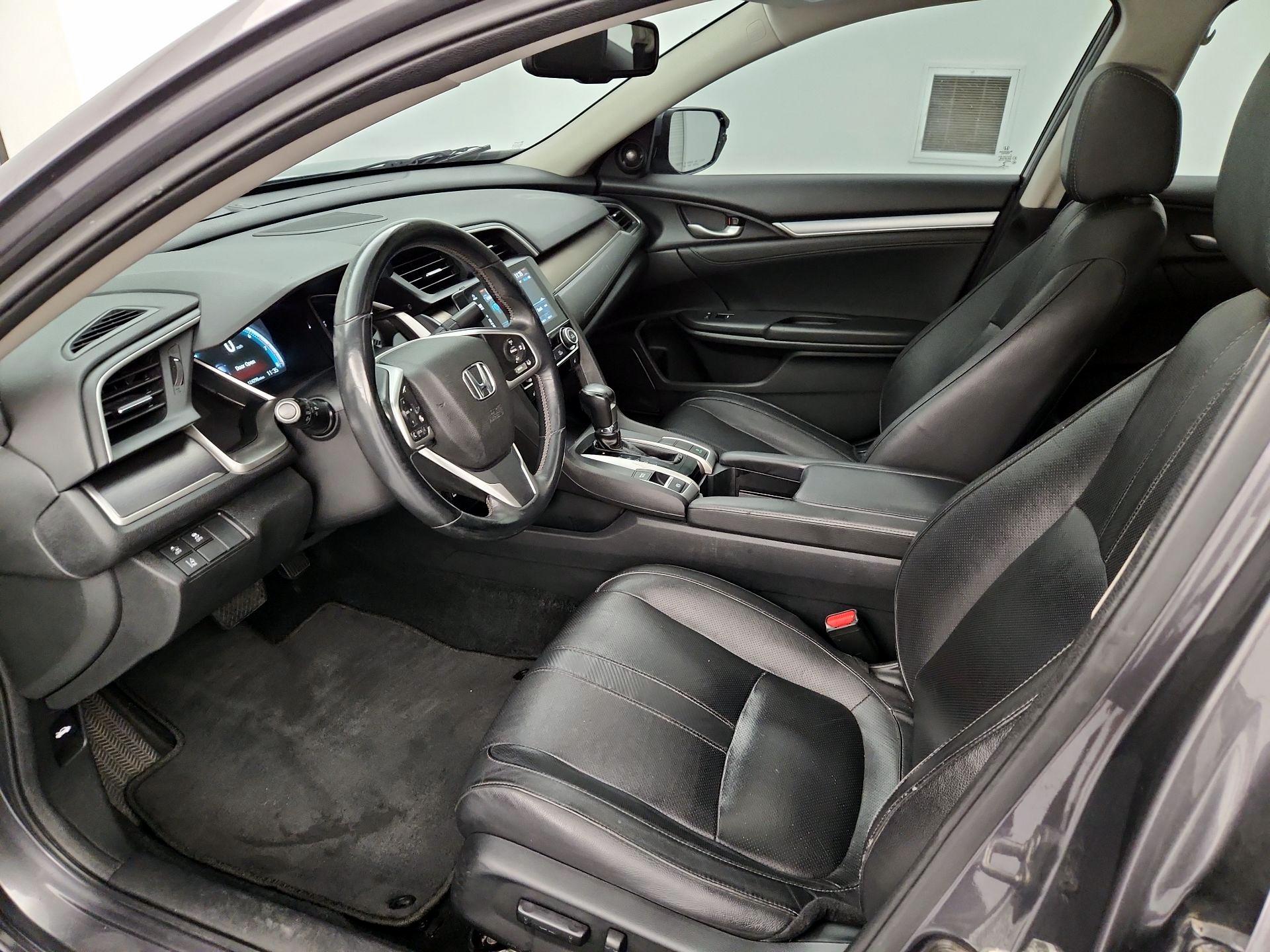 Thumbnail: 2016 Honda Civic - 11
