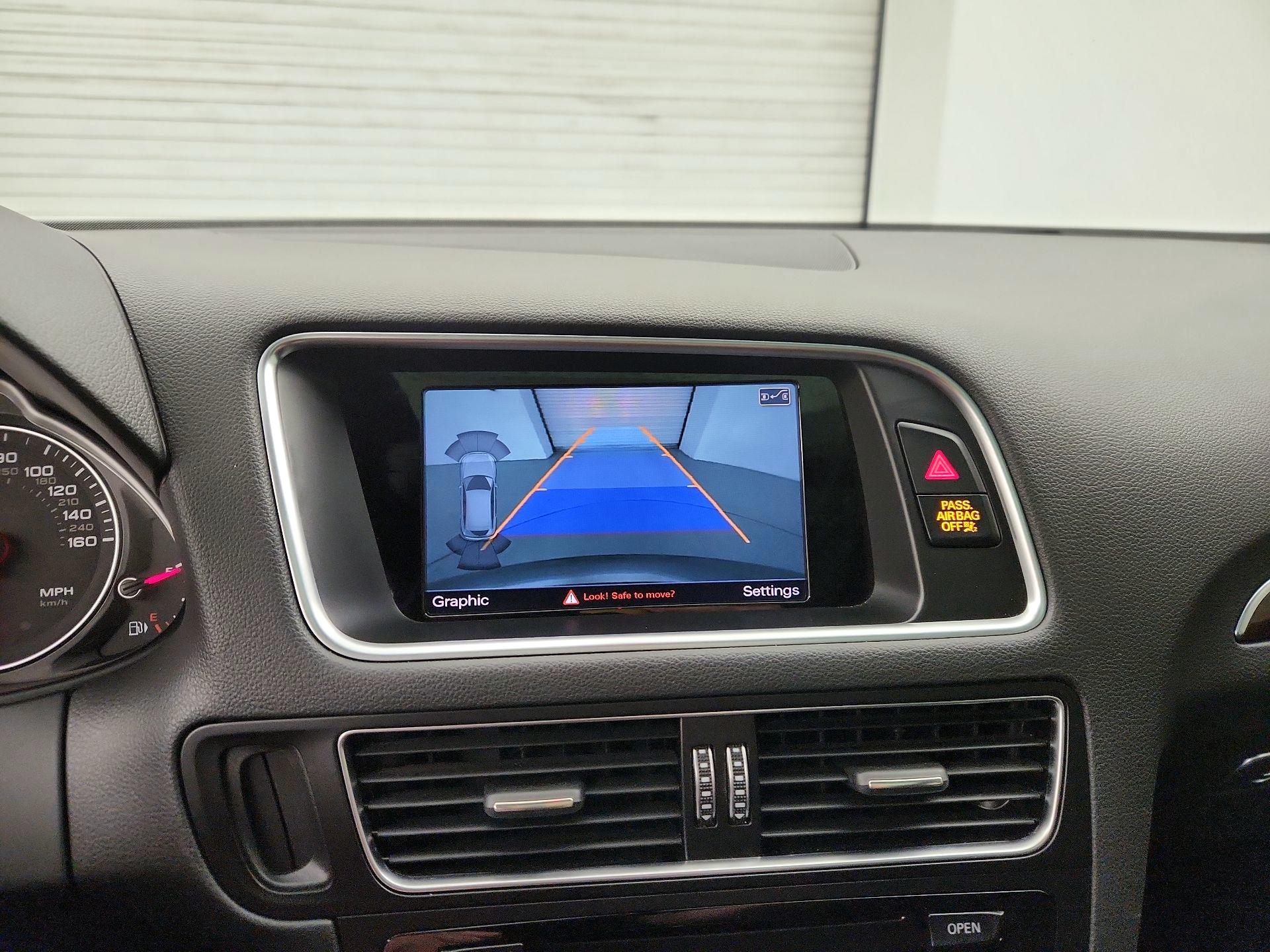 Thumbnail: 2015 Audi Q5 - 14