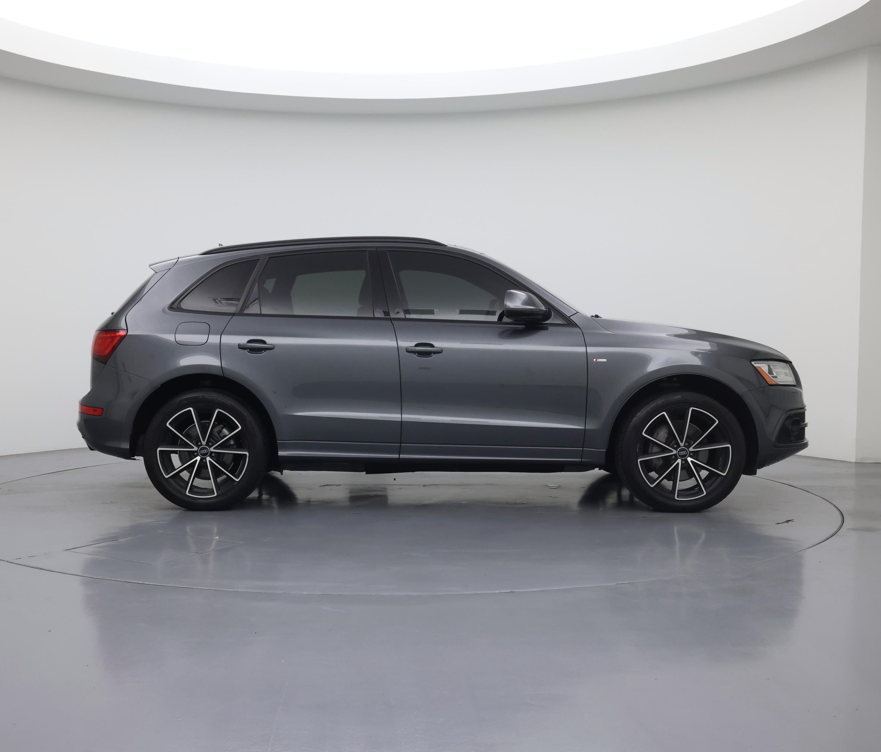 Thumbnail: 2015 Audi Q5 - 7
