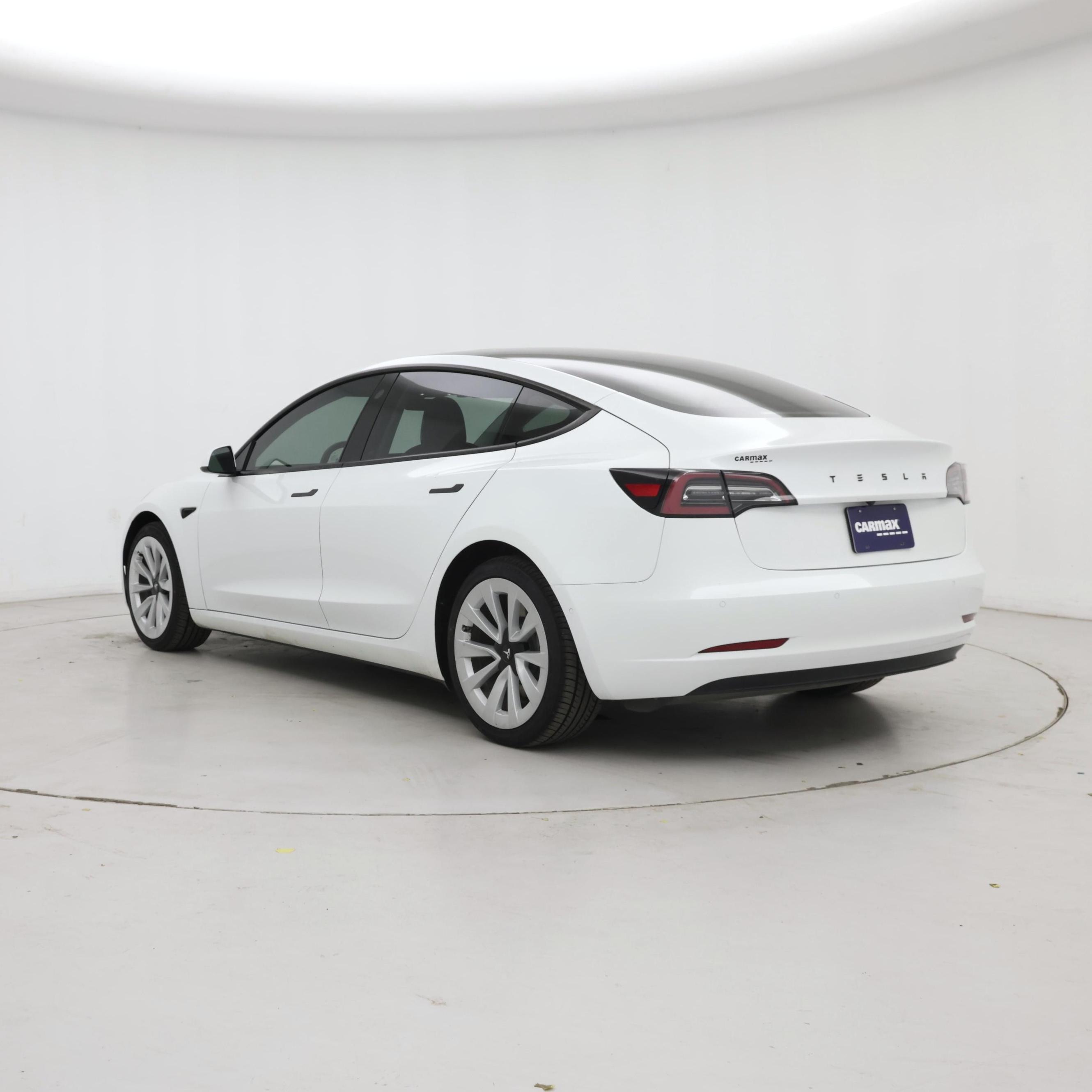 Thumbnail: 2022 Tesla Model 3 - 2