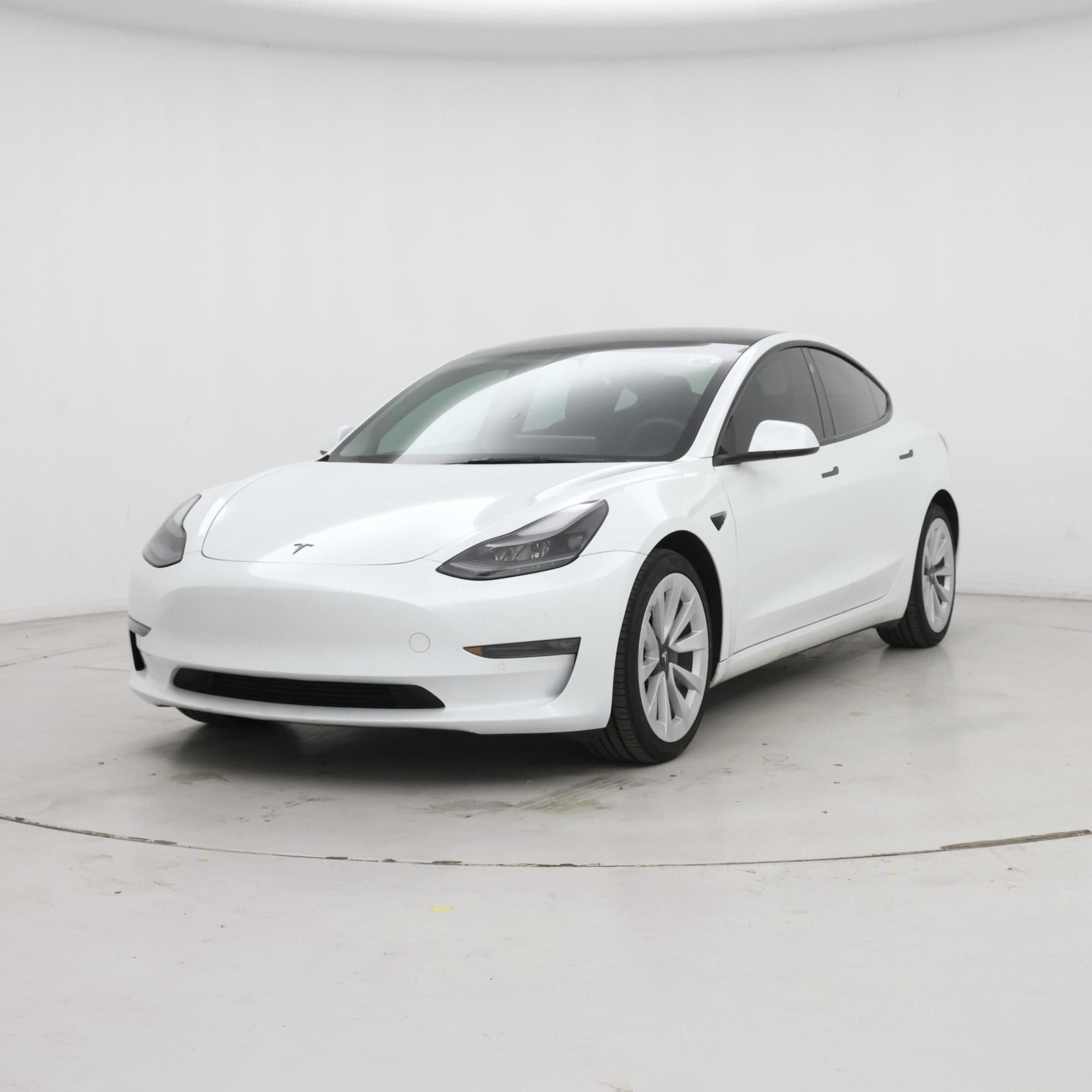 Thumbnail: 2022 Tesla Model 3 - 4