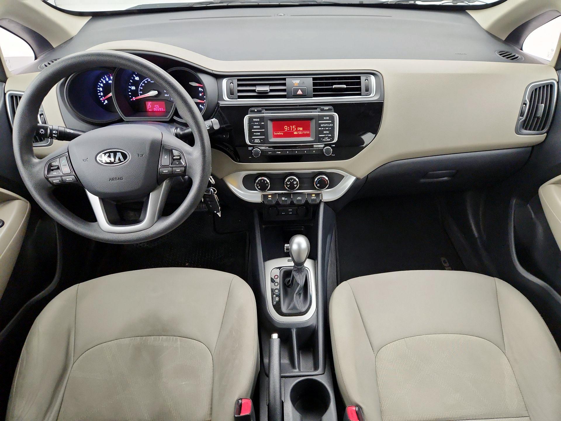 Thumbnail: 2017 Kia Rio - 9