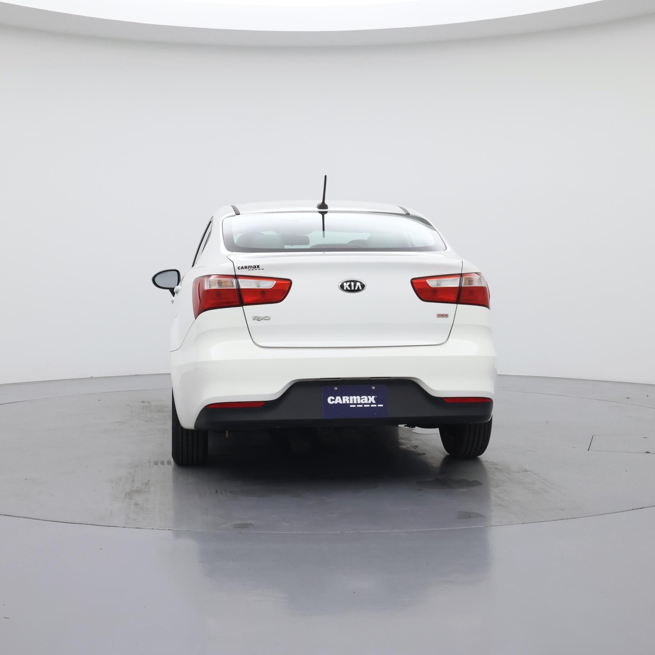 Thumbnail: 2017 Kia Rio - 6