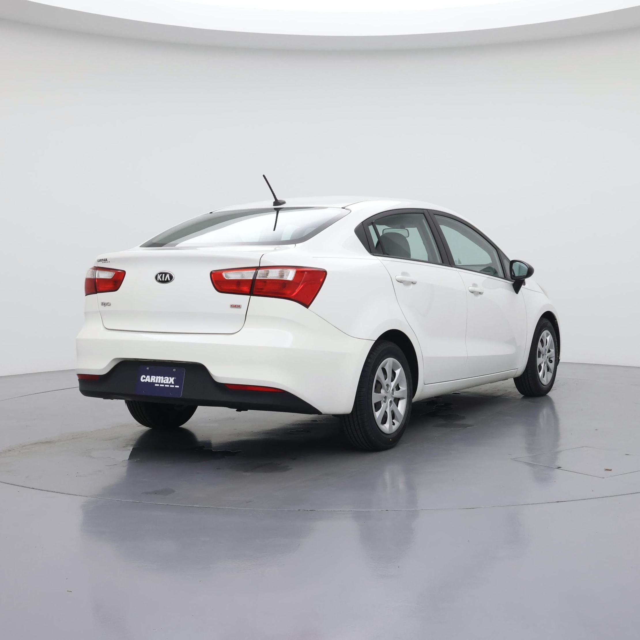 Thumbnail: 2017 Kia Rio - 8