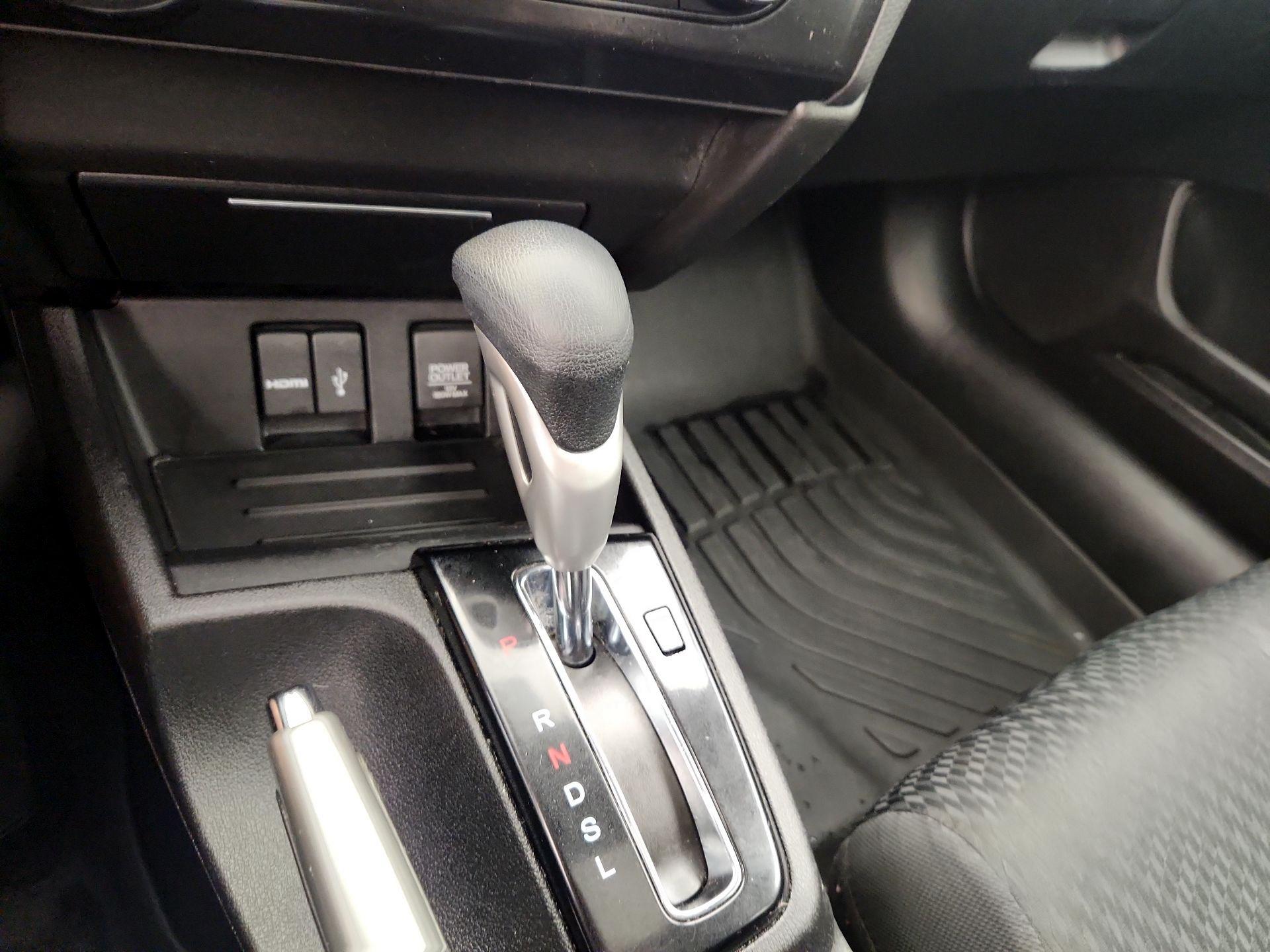 Thumbnail: 2015 Honda Civic - 16