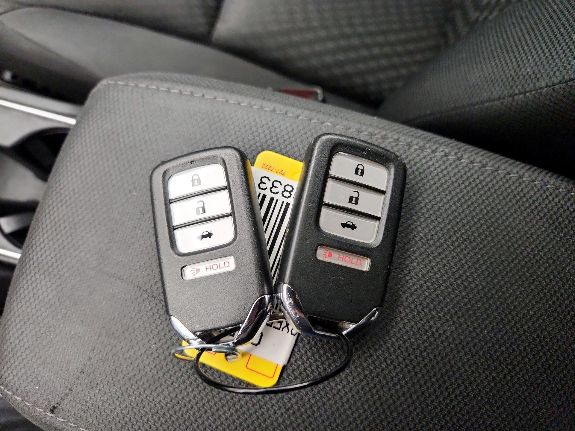 Thumbnail: 2015 Honda Civic - 20