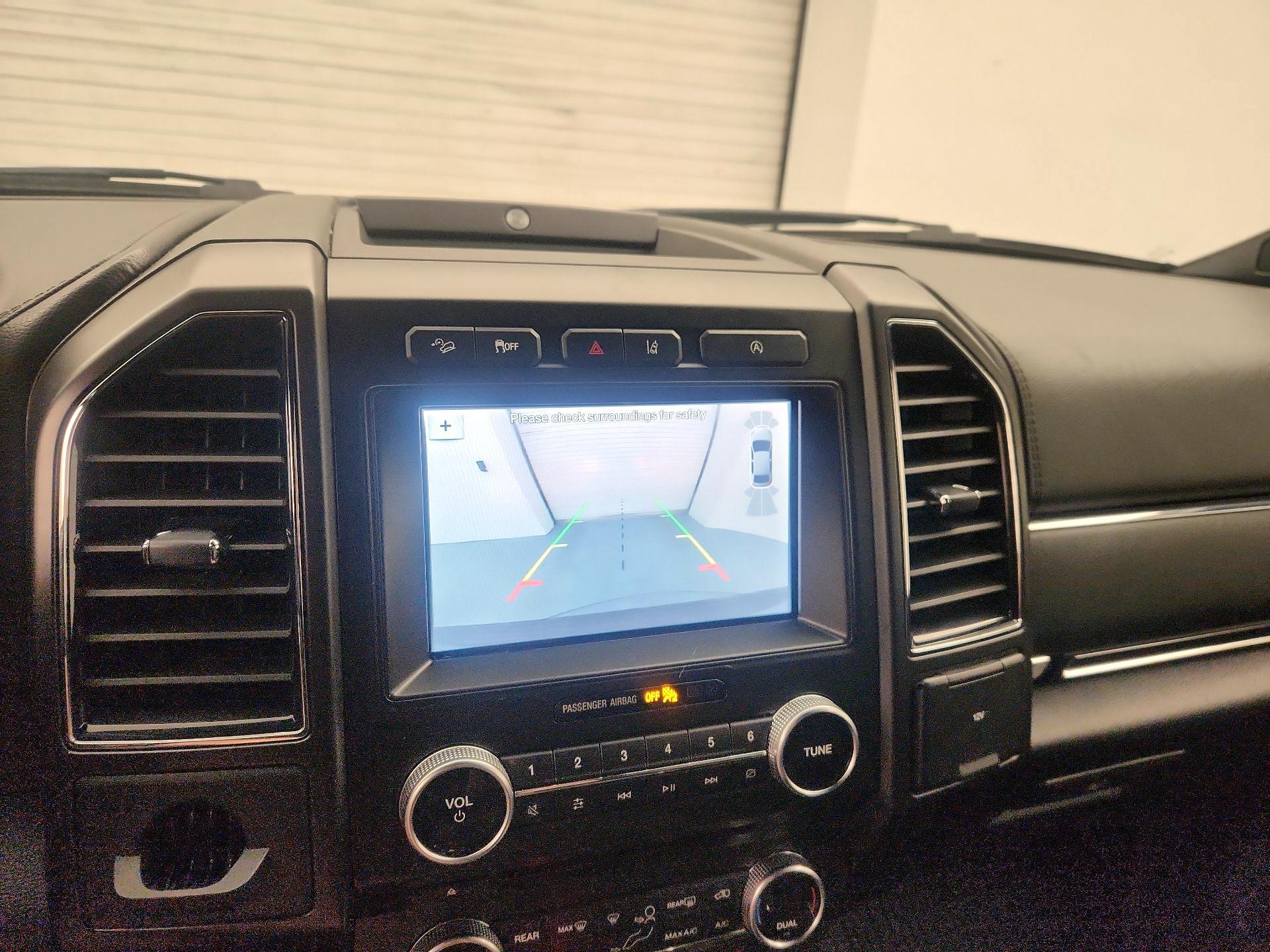 Thumbnail: 2018 Ford Expedition - 14