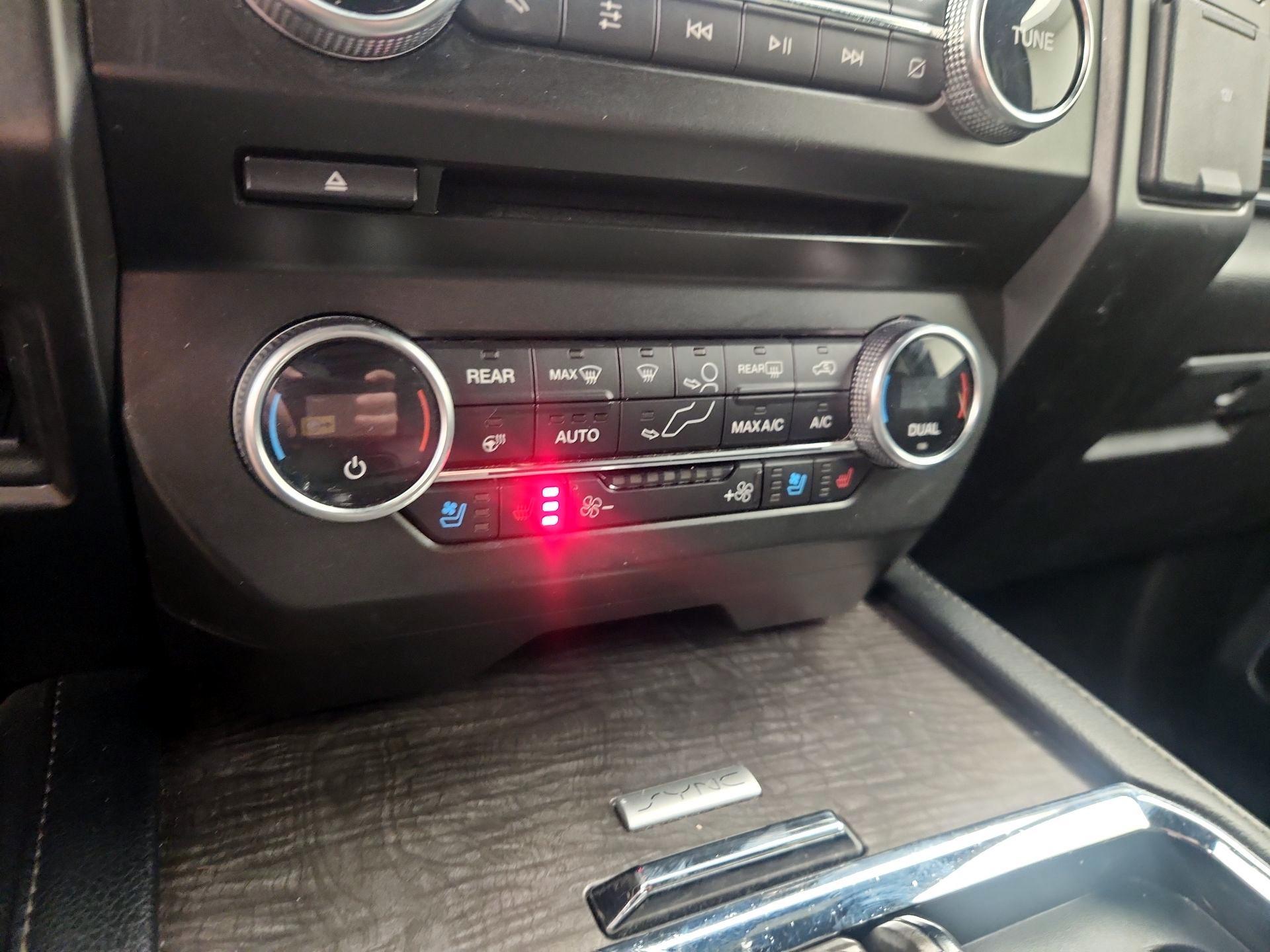 Thumbnail: 2018 Ford Expedition - 16