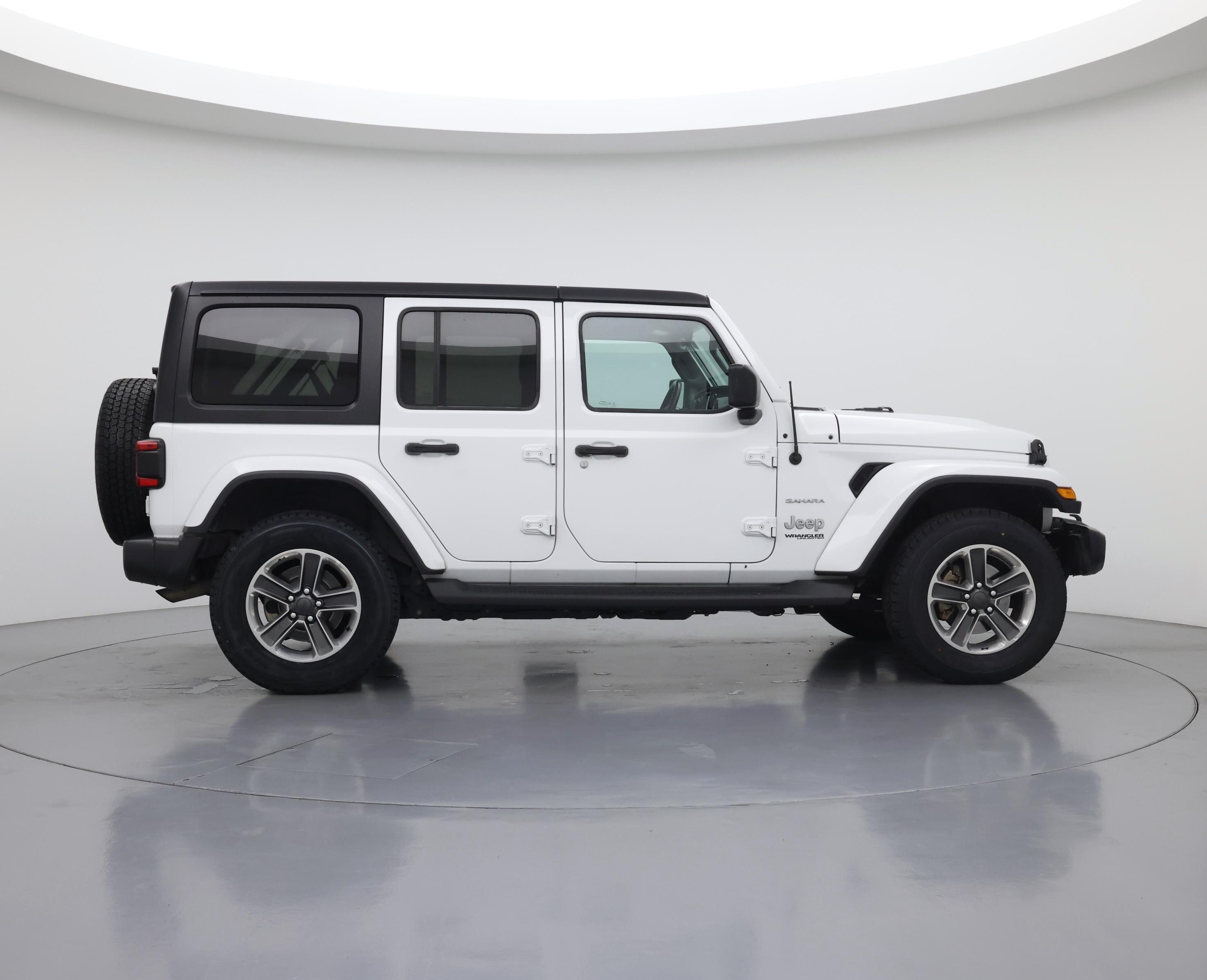 Thumbnail: 2019 Jeep Wrangler - 7