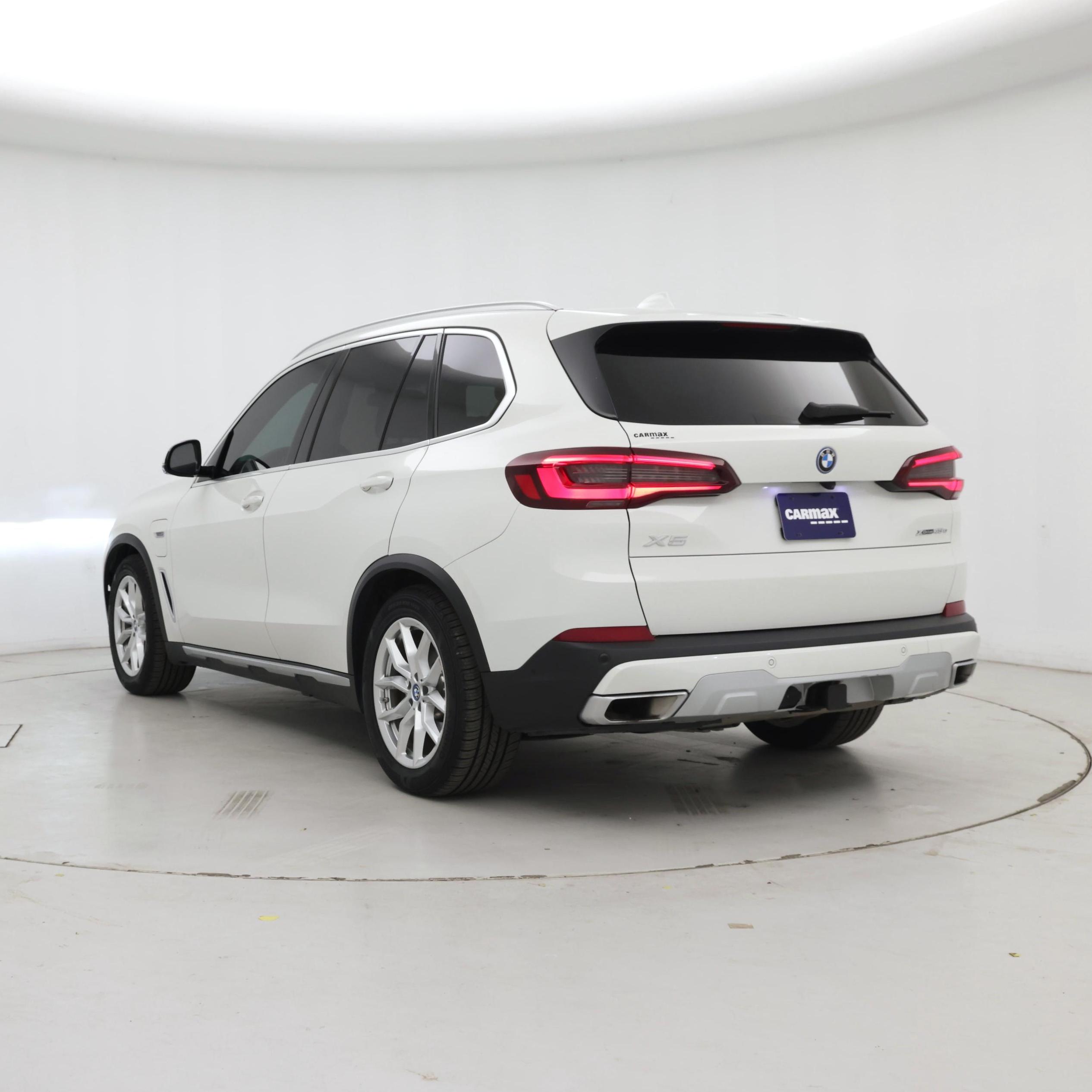 Thumbnail: 2023 BMW X5 - 2