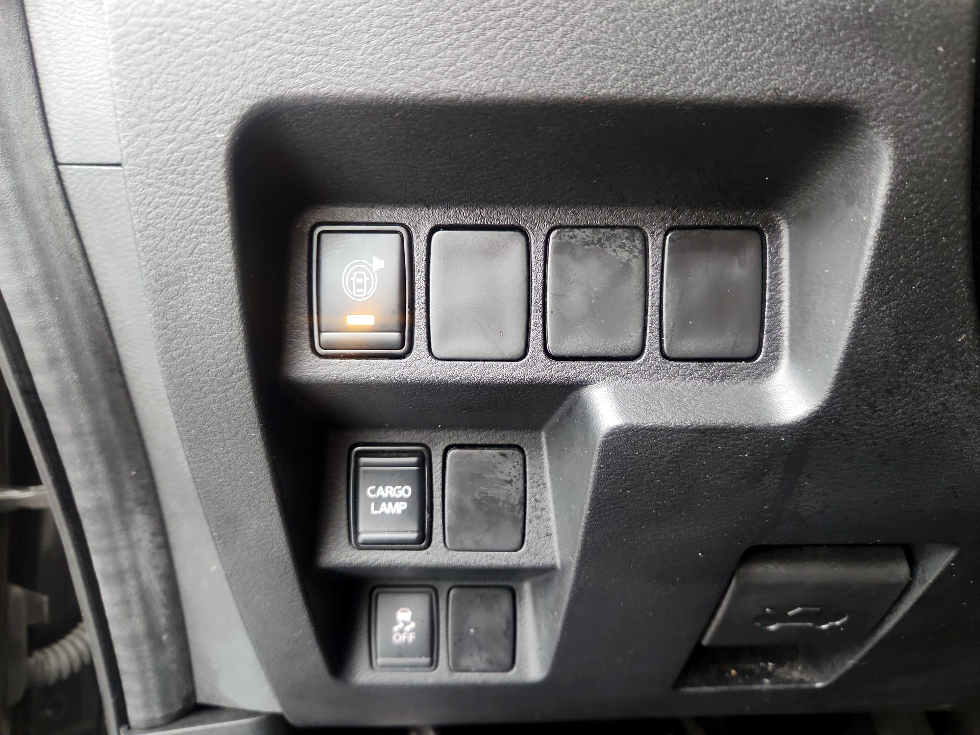 Thumbnail: 2022 Nissan Frontier - 13