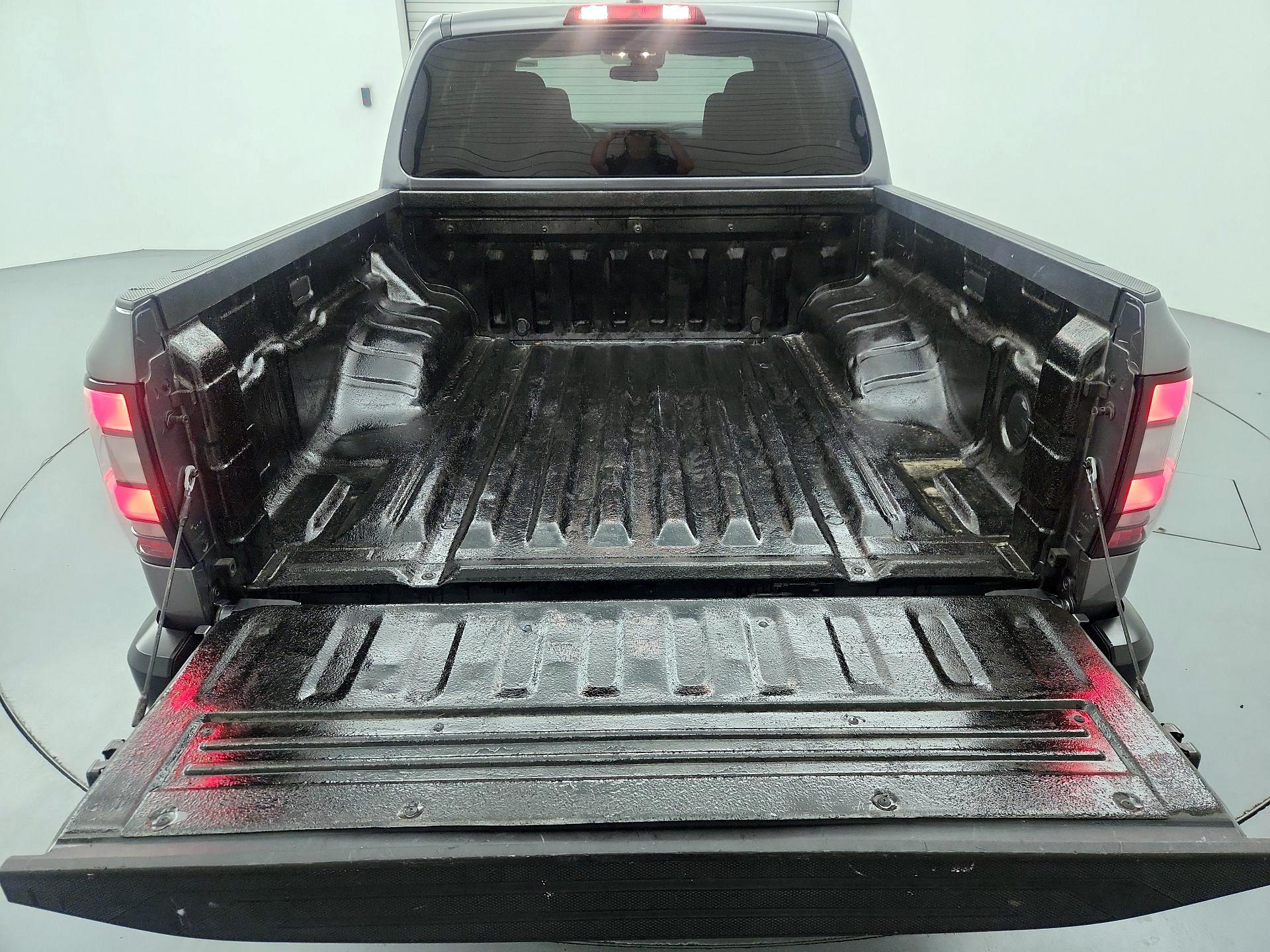 Thumbnail: 2022 Nissan Frontier - 20