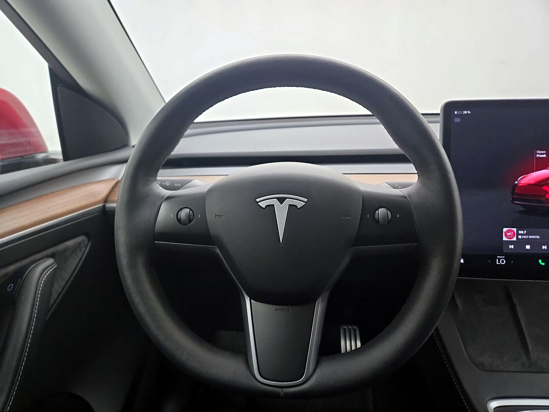 Thumbnail: 2023 Tesla Model Y - 10