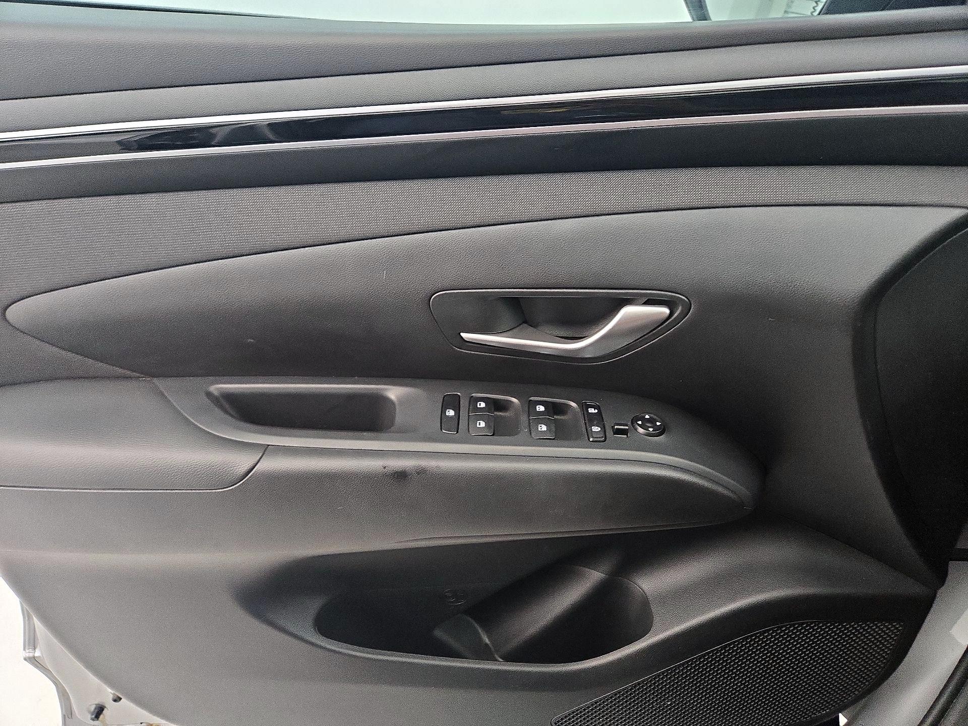 Thumbnail: 2023 Hyundai Tucson - 12