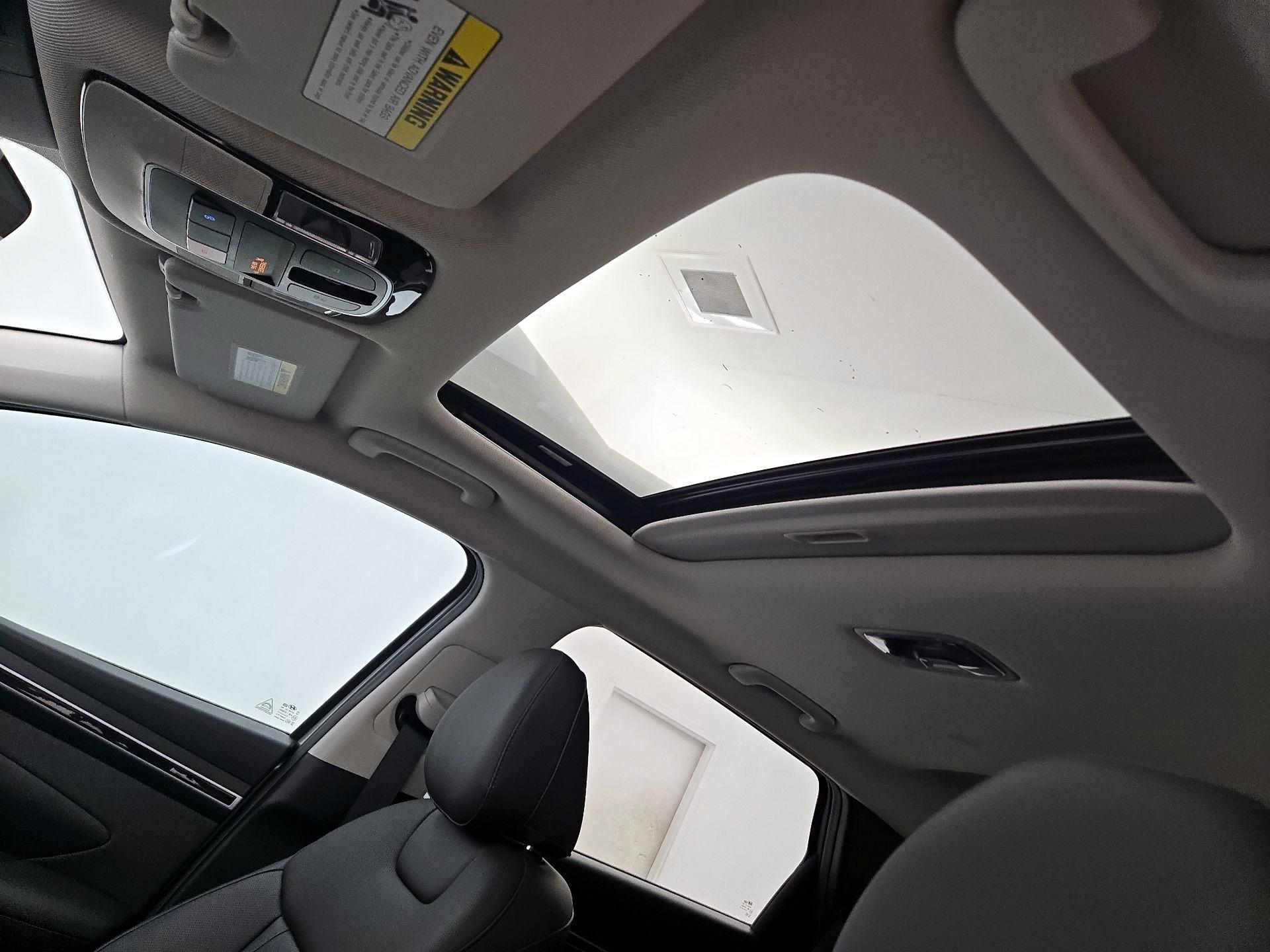 Thumbnail: 2023 Hyundai Tucson - 19