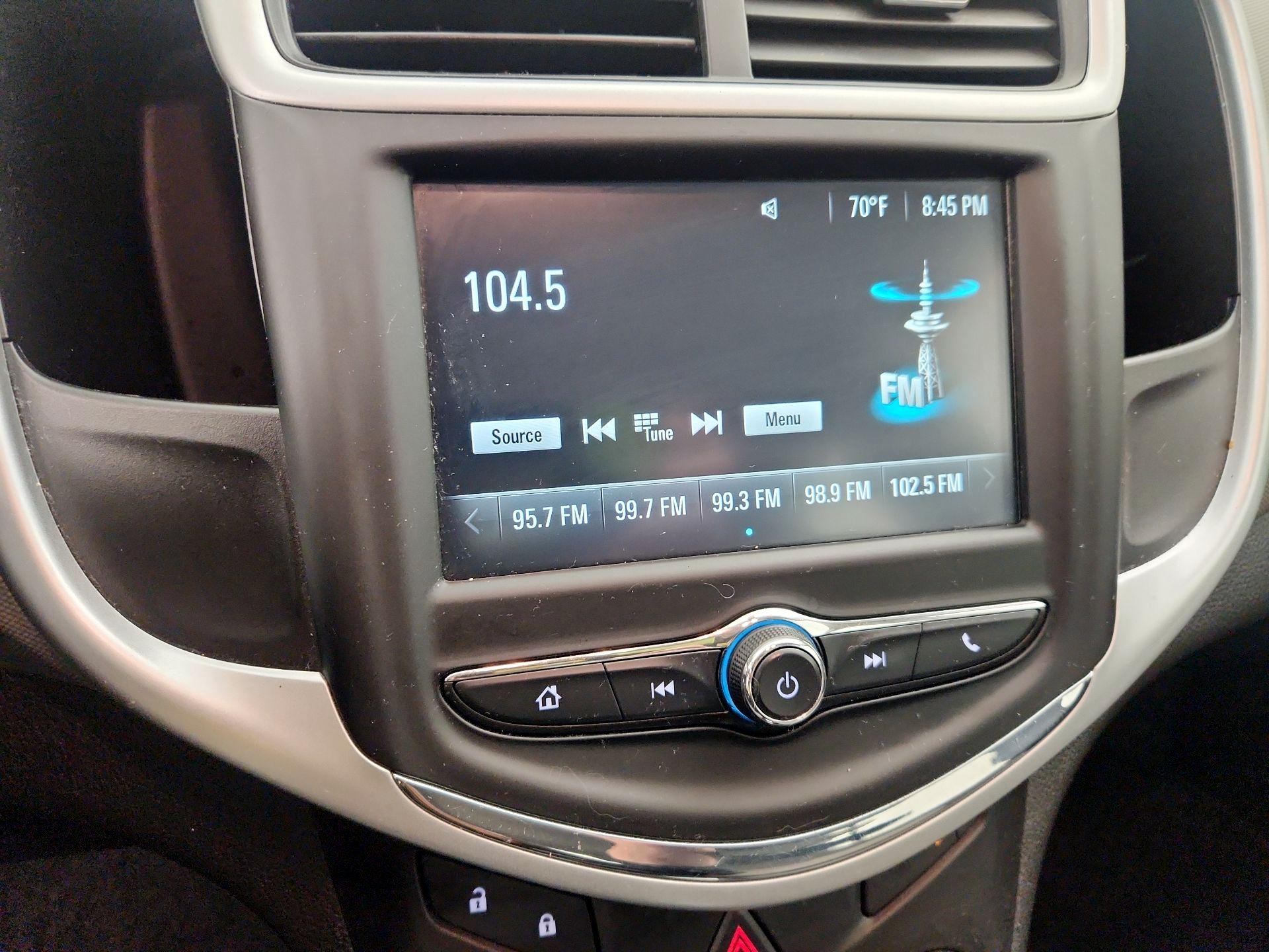 Thumbnail: 2017 Chevrolet Sonic - 15