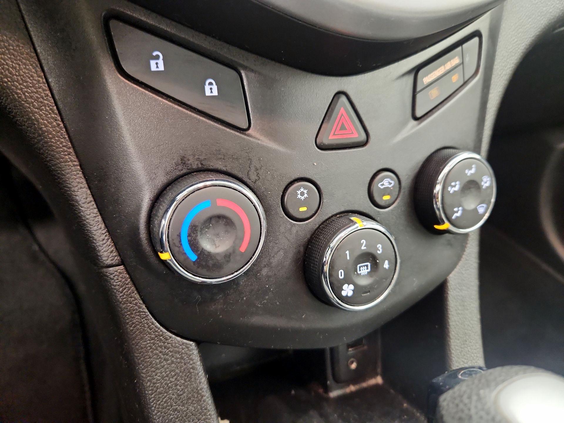 Thumbnail: 2017 Chevrolet Sonic - 16