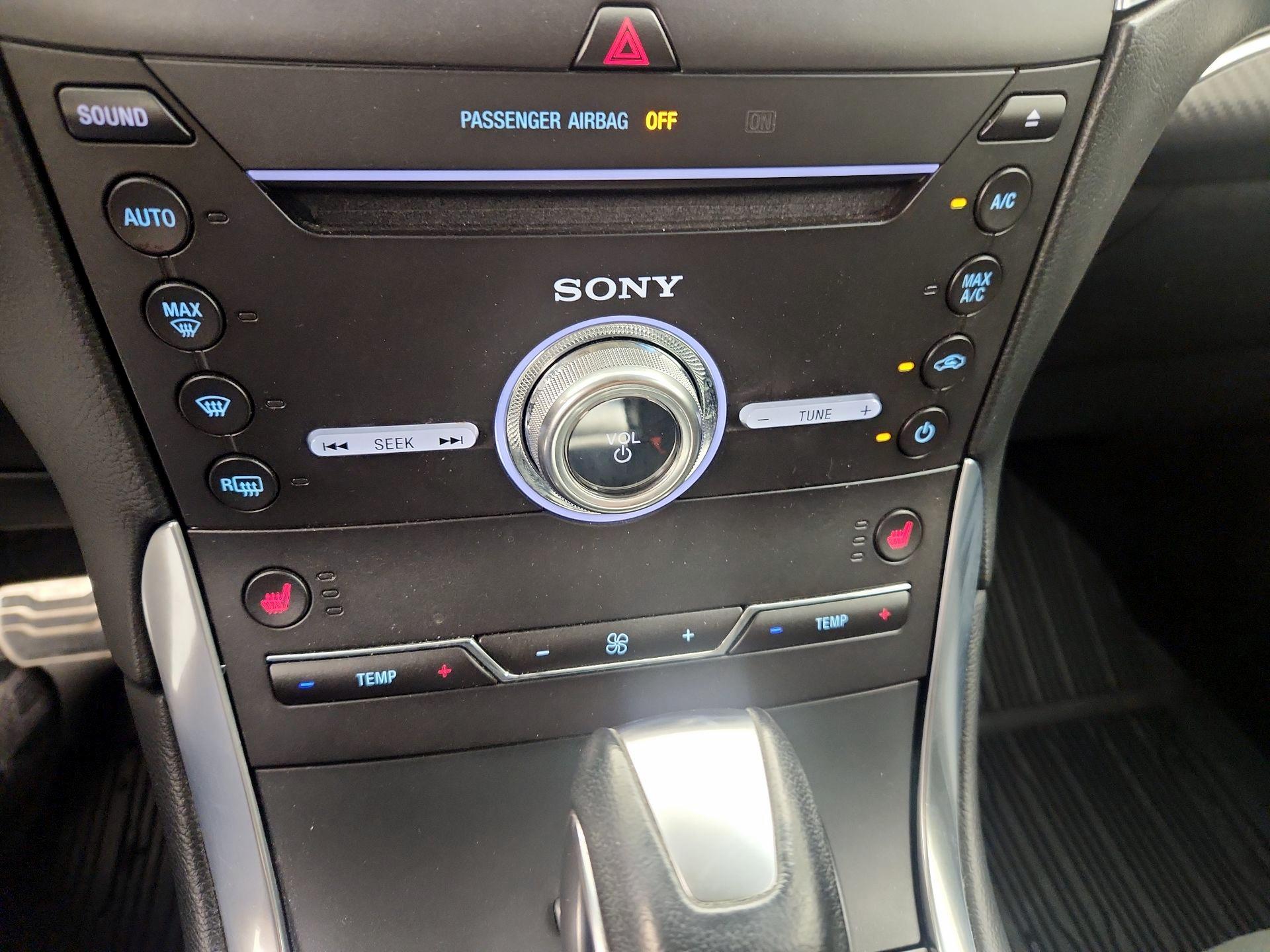 Thumbnail: 2018 Ford Edge - 17