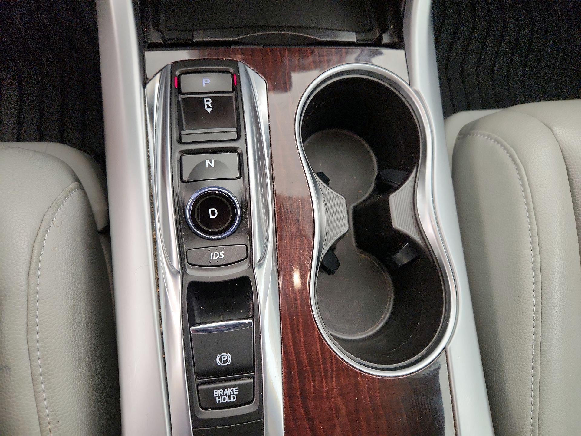 Thumbnail: 2015 Acura TLX - 17