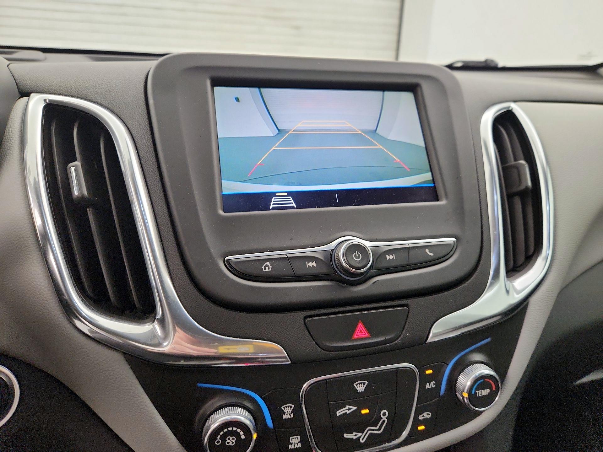 Thumbnail: 2021 Chevrolet Equinox - 14