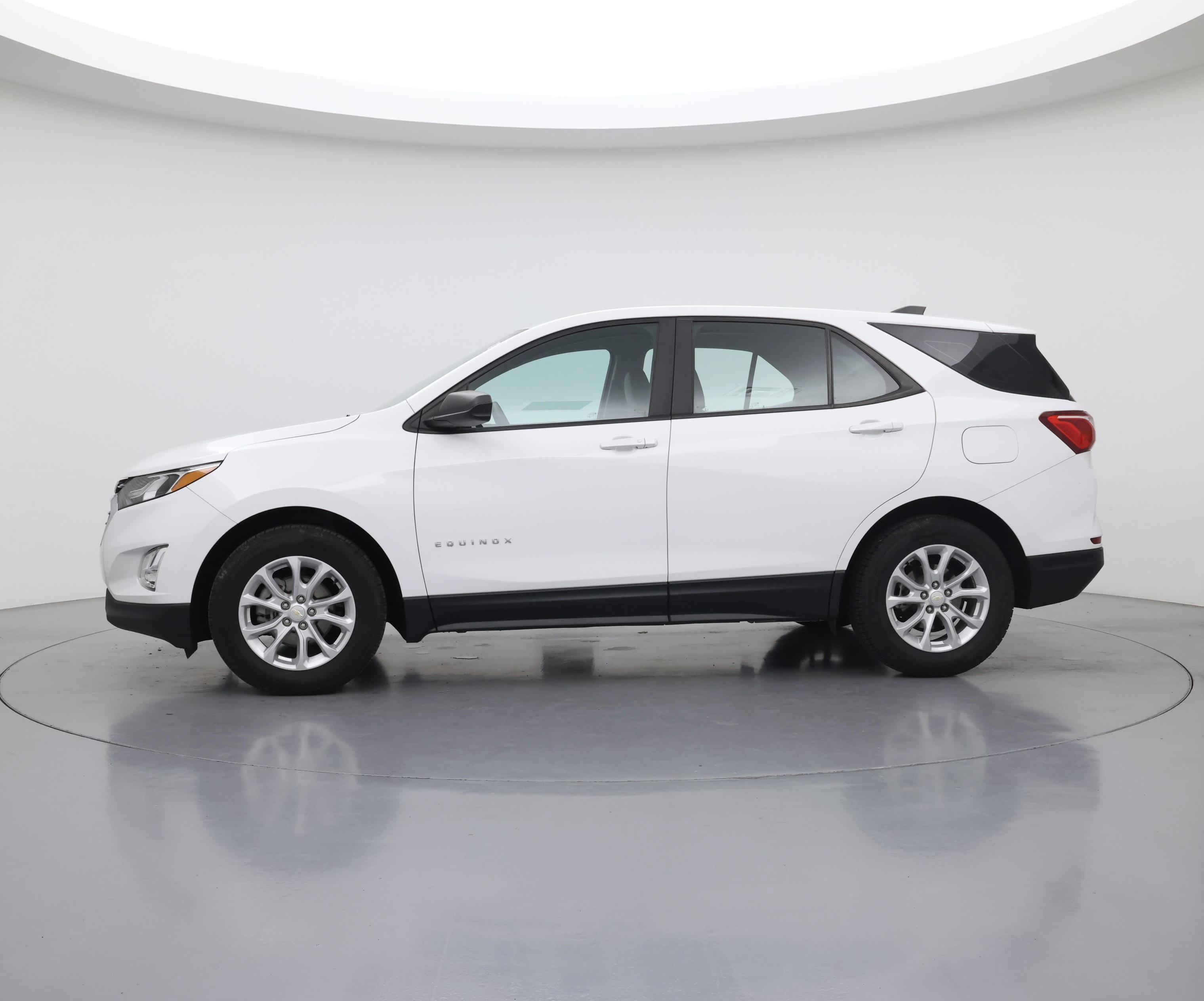 Thumbnail: 2021 Chevrolet Equinox - 3