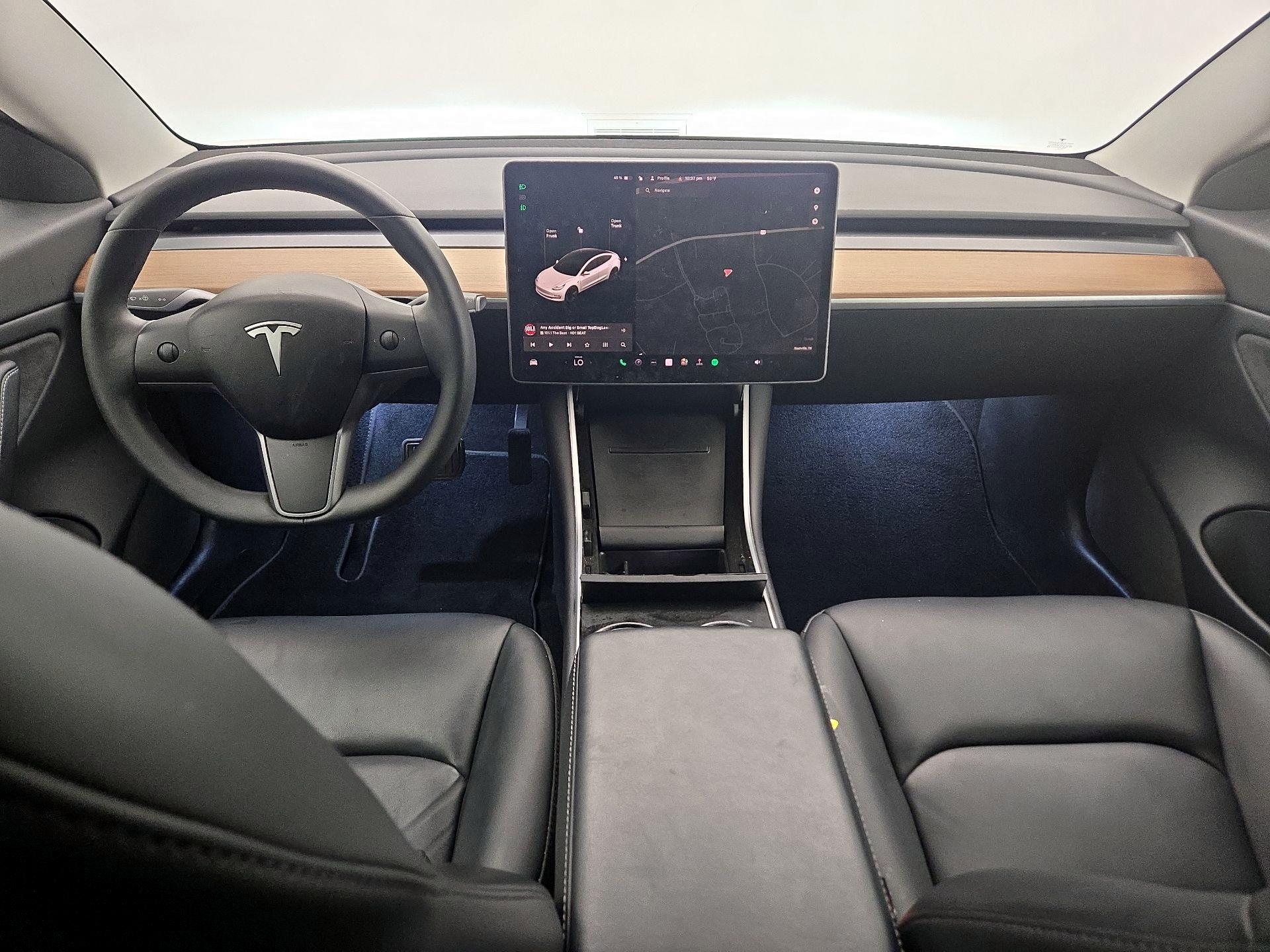 Thumbnail: 2020 Tesla Model 3 - 9