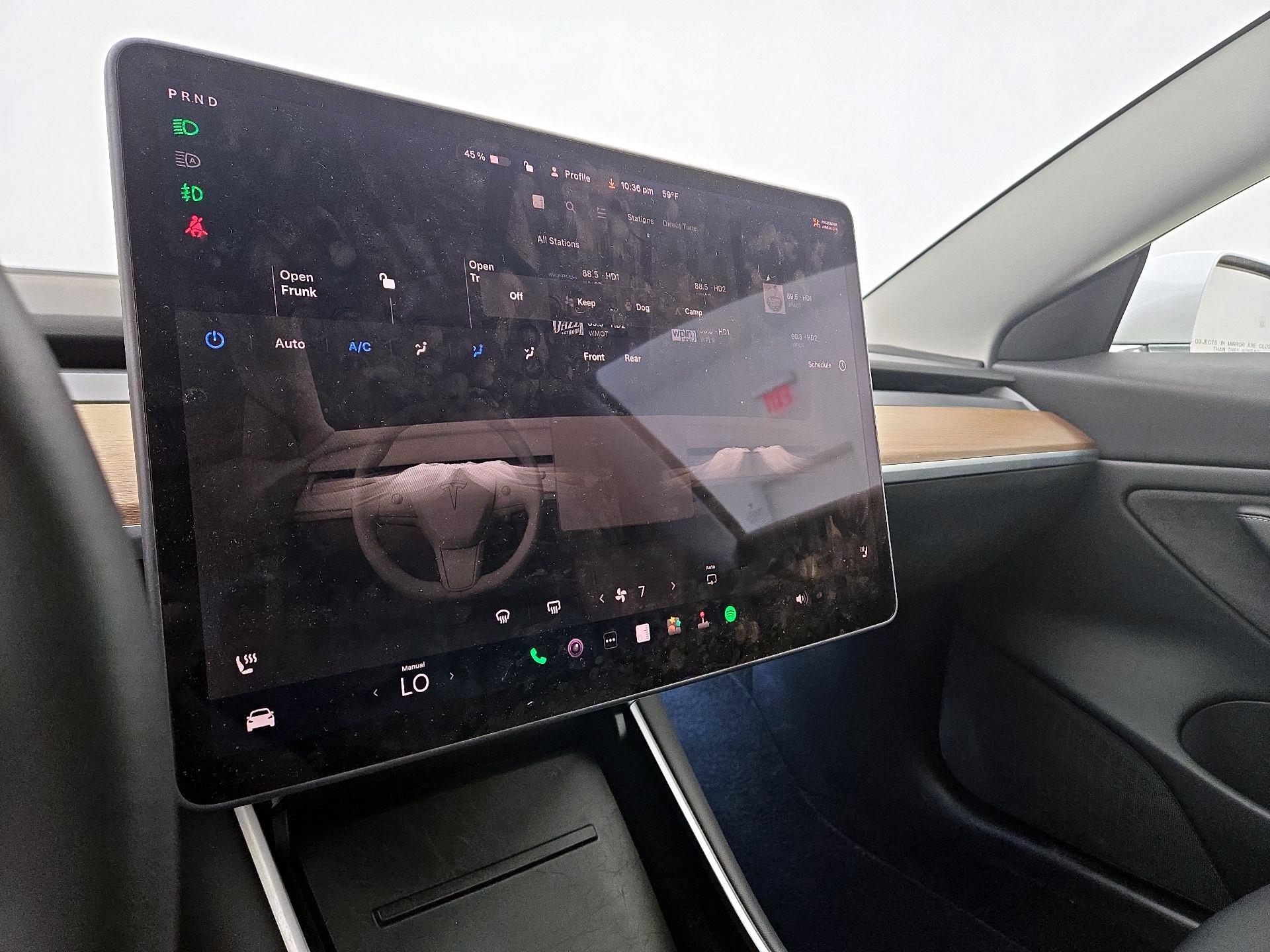 Thumbnail: 2020 Tesla Model 3 - 16