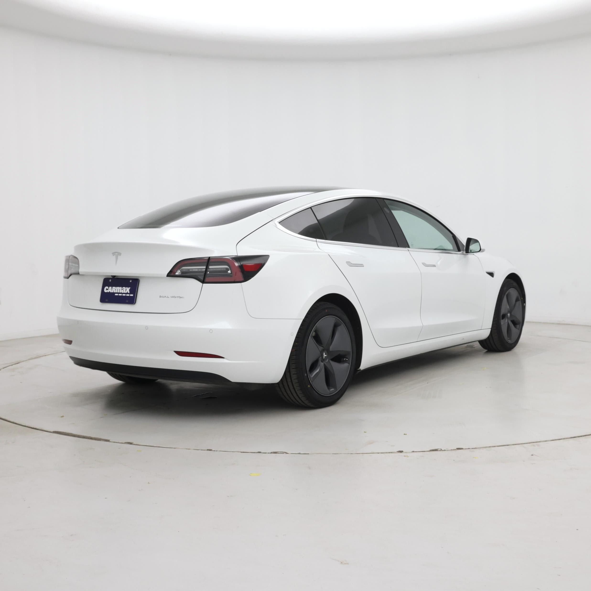 Thumbnail: 2020 Tesla Model 3 - 8